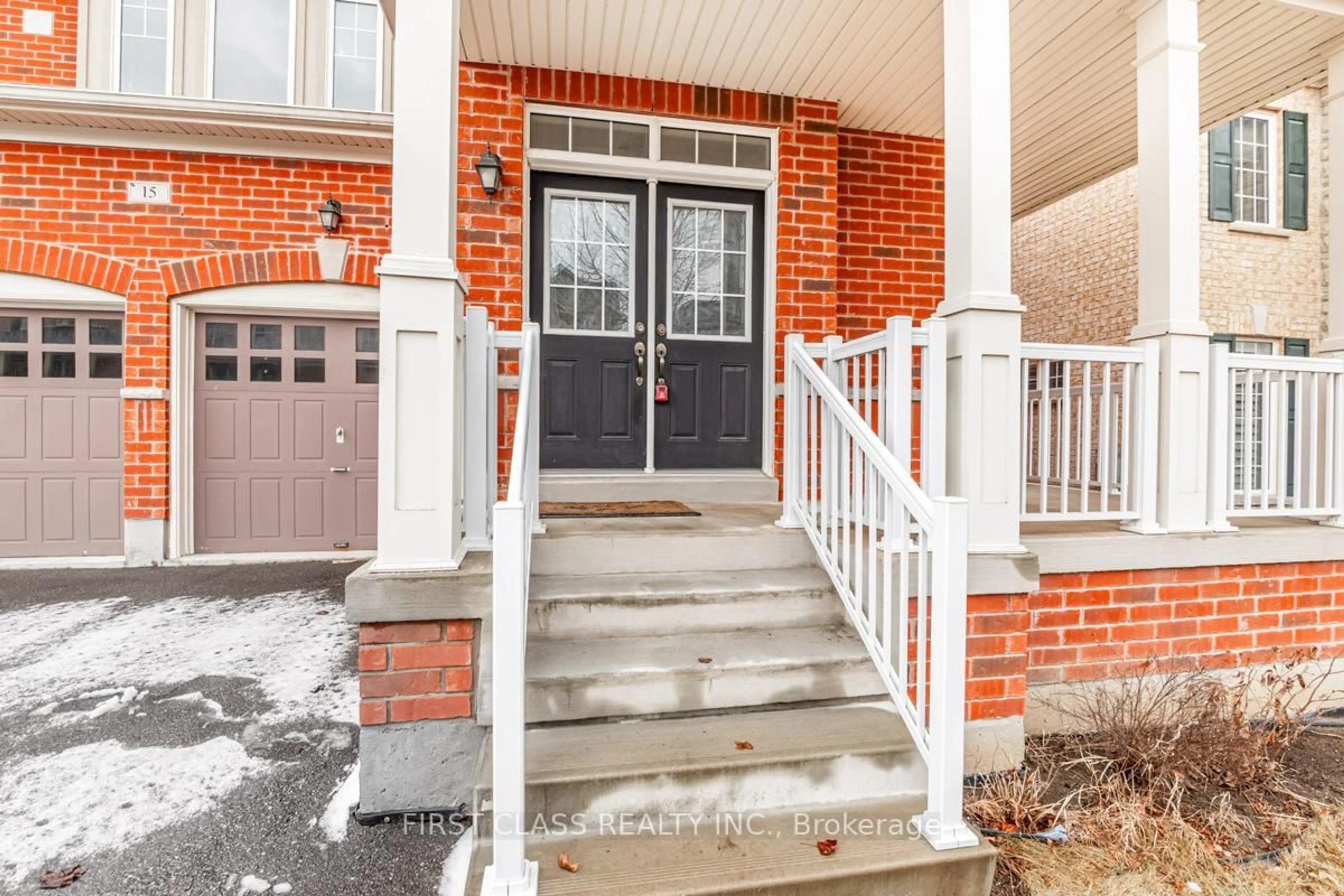 Indoor entryway for 15 Hua Du Ave, Markham Ontario L6C 0T2