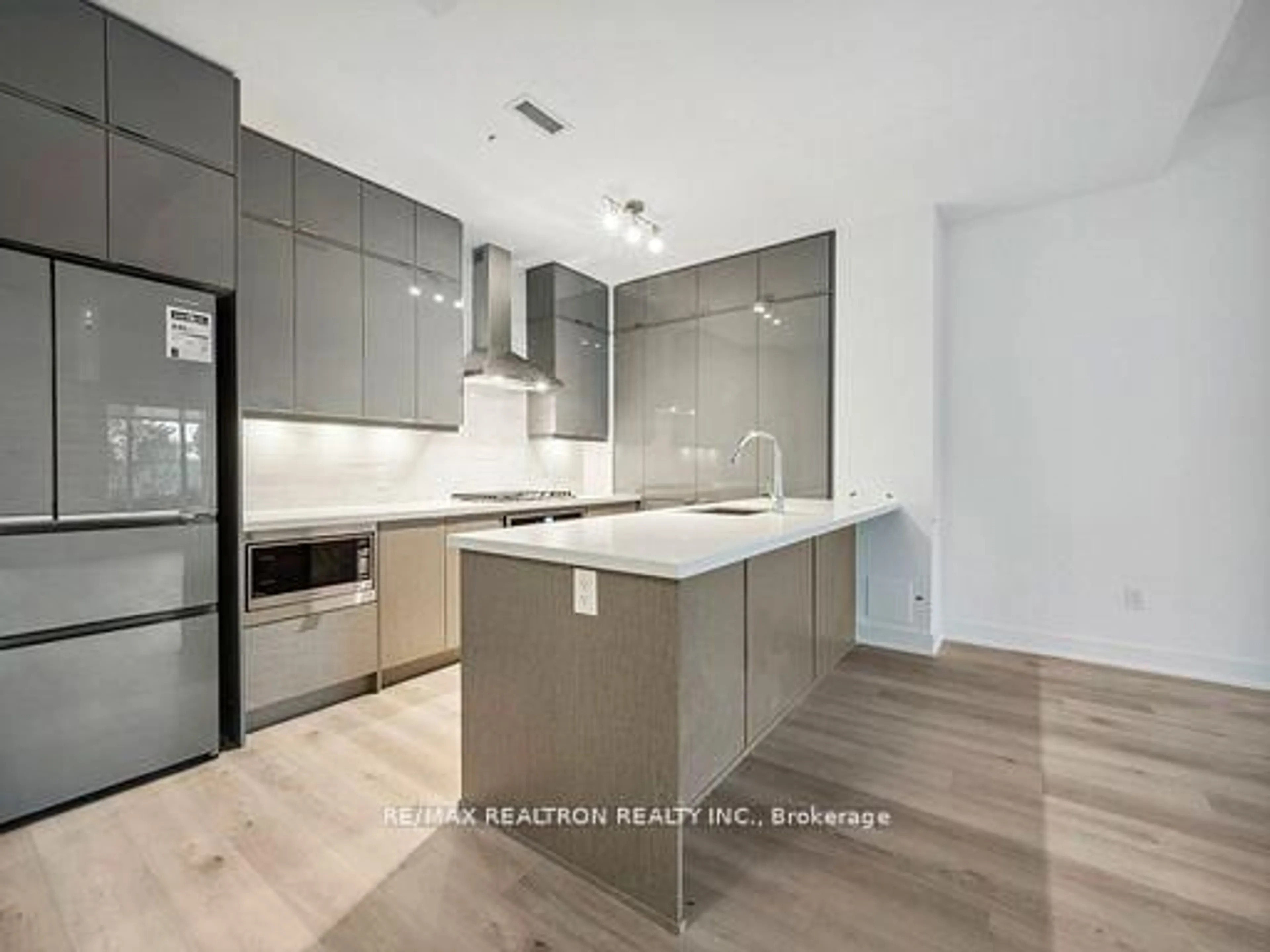Open concept kitchen, unknown for 11750 Ninth Line #130 B, Whitchurch-Stouffville Ontario L4A 5G1