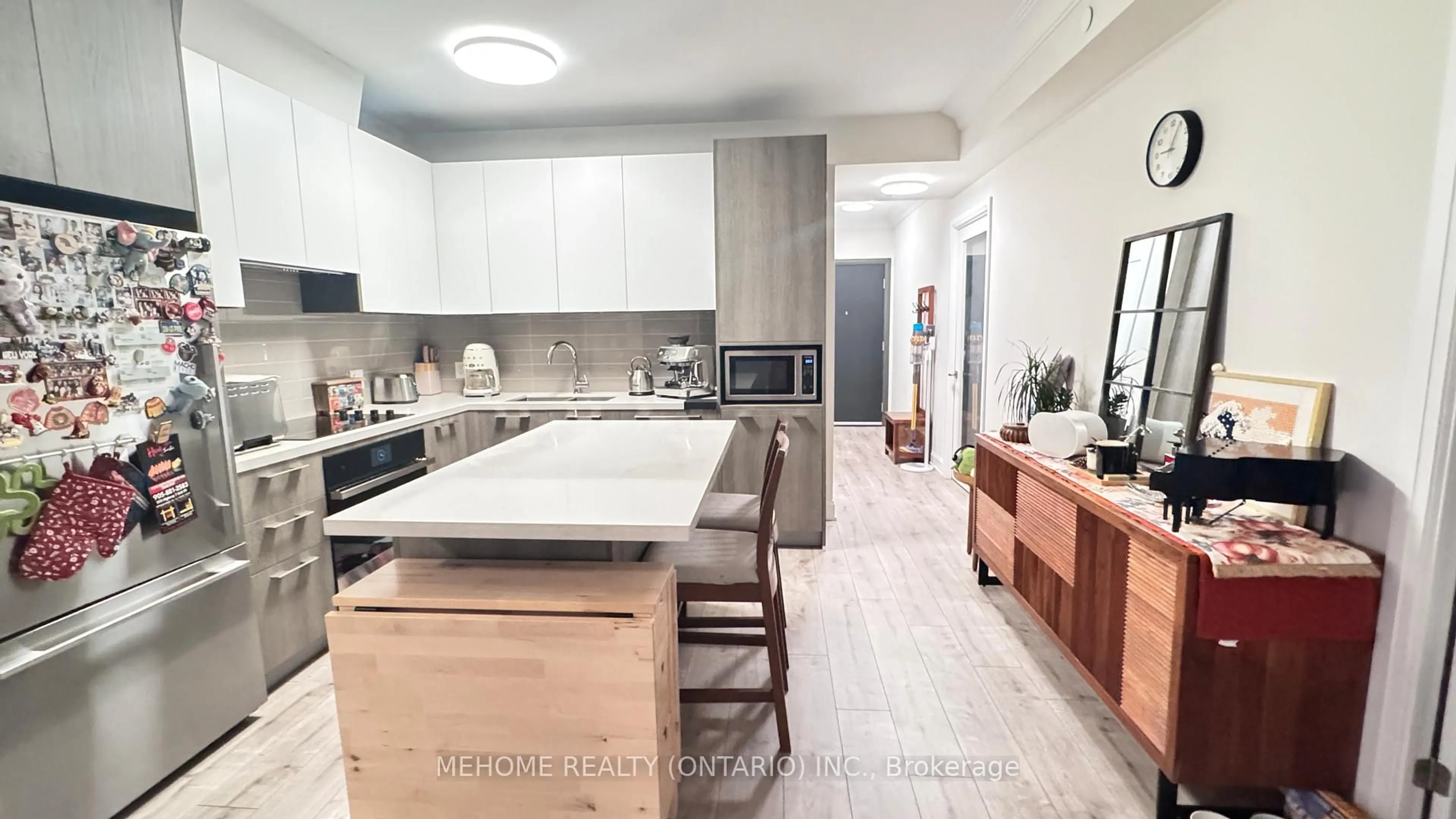 Open concept kitchen, ceramic/tile floor for 18 Water Walk Dr #606, Markham Ontario L3R 6L5