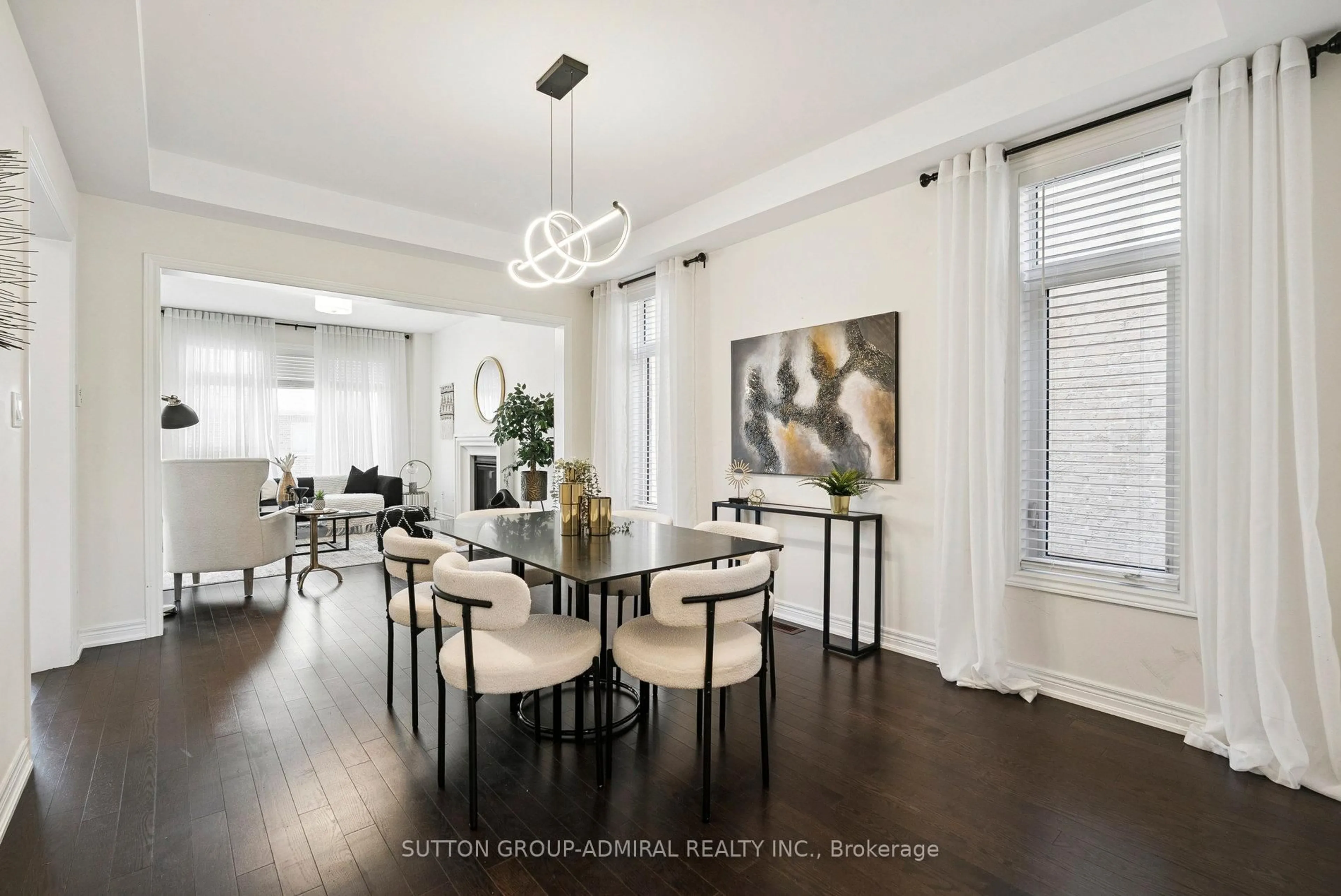 Dining room, wood/laminate floor for 15 john smith St, East Gwillimbury Ontario L9N 0S7