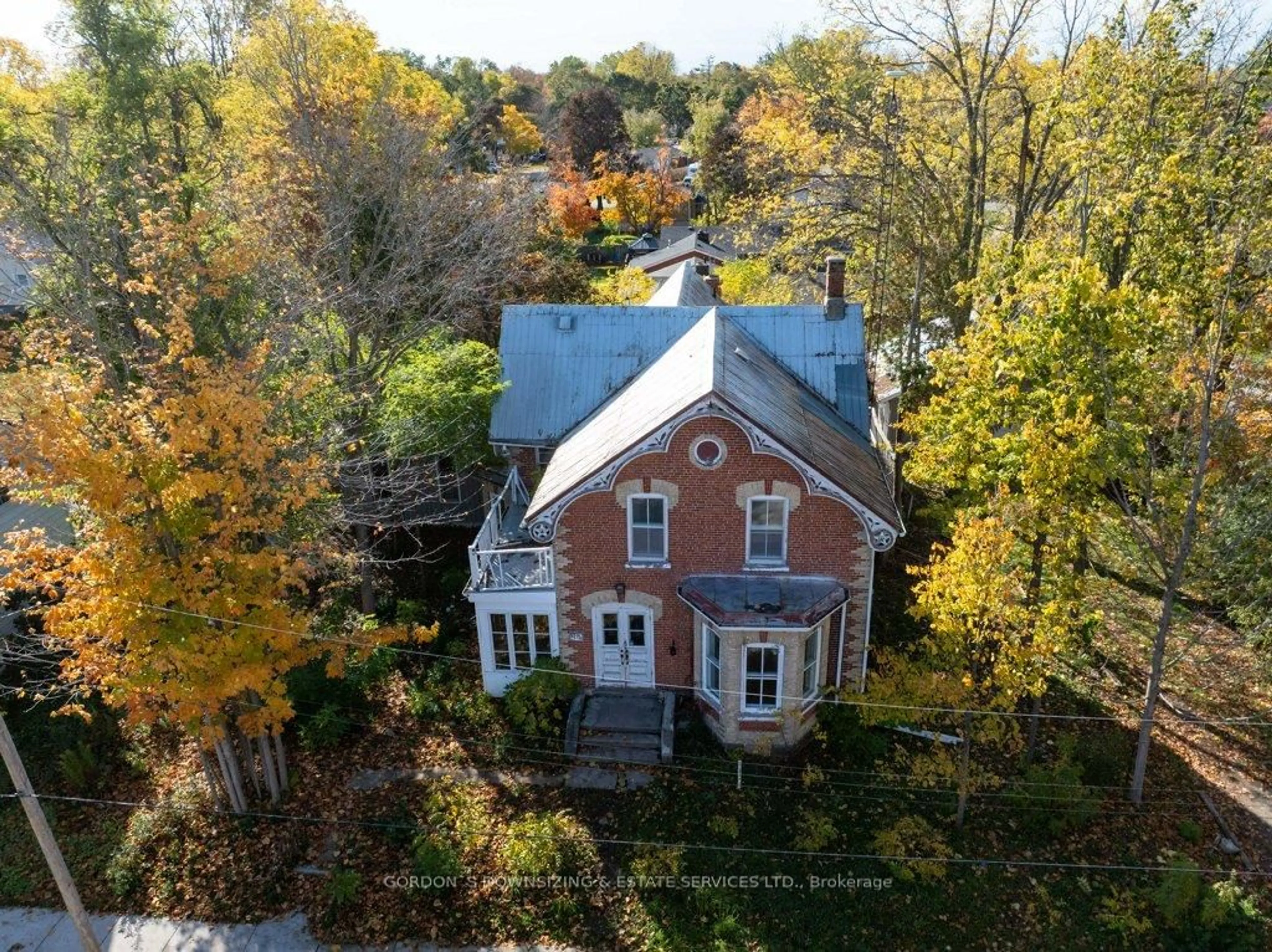 A pic from outside/outdoor area/front of a property/back of a property/a pic from drone, unknown for 48 Ann St, Brock Ontario L0E 1E0