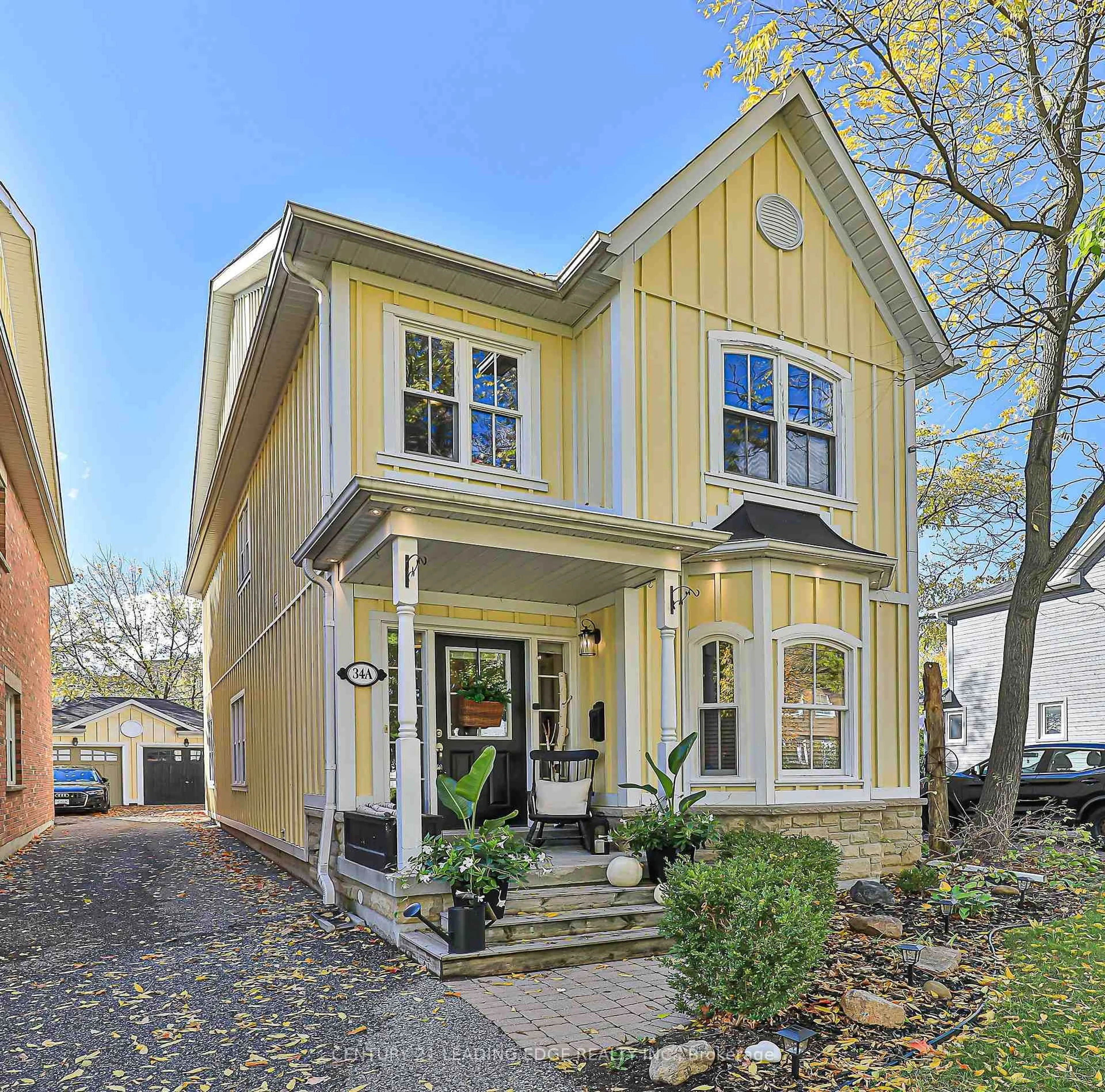 Home with vinyl exterior material, street for 34A WASHINGTON St, Markham Ontario L3P 2R5
