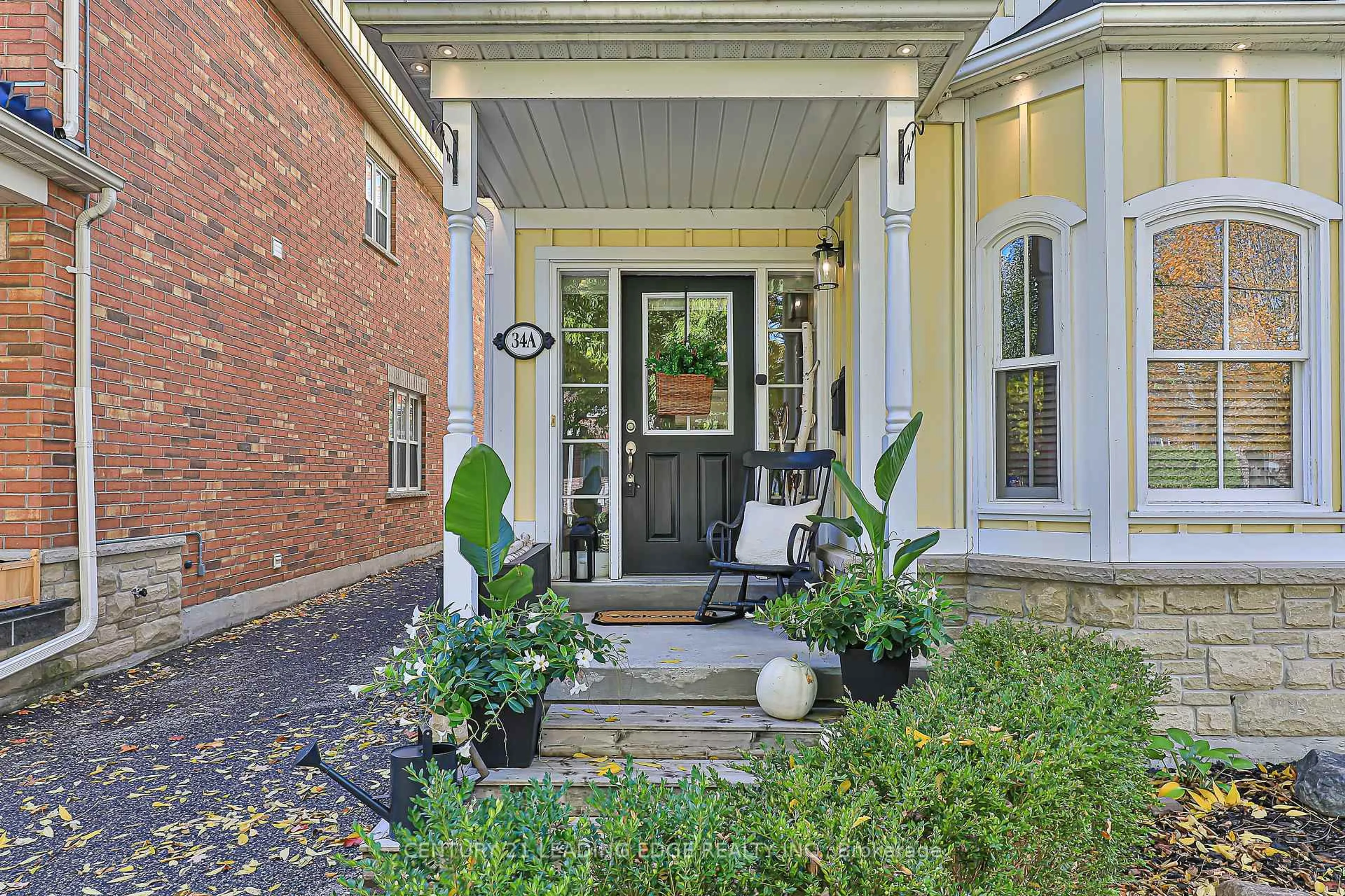 Unknown for 34A WASHINGTON St, Markham Ontario L3P 2R5