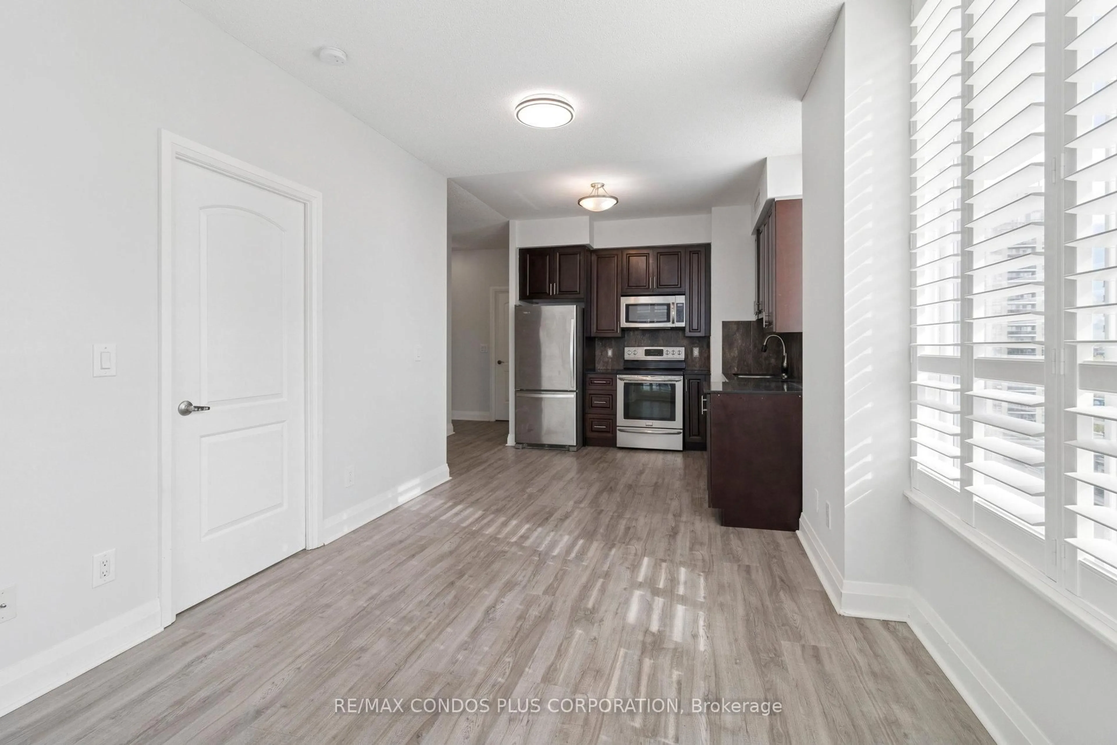 Unknown for 20 North Park Rd #1108, Vaughan Ontario L4J 0G7
