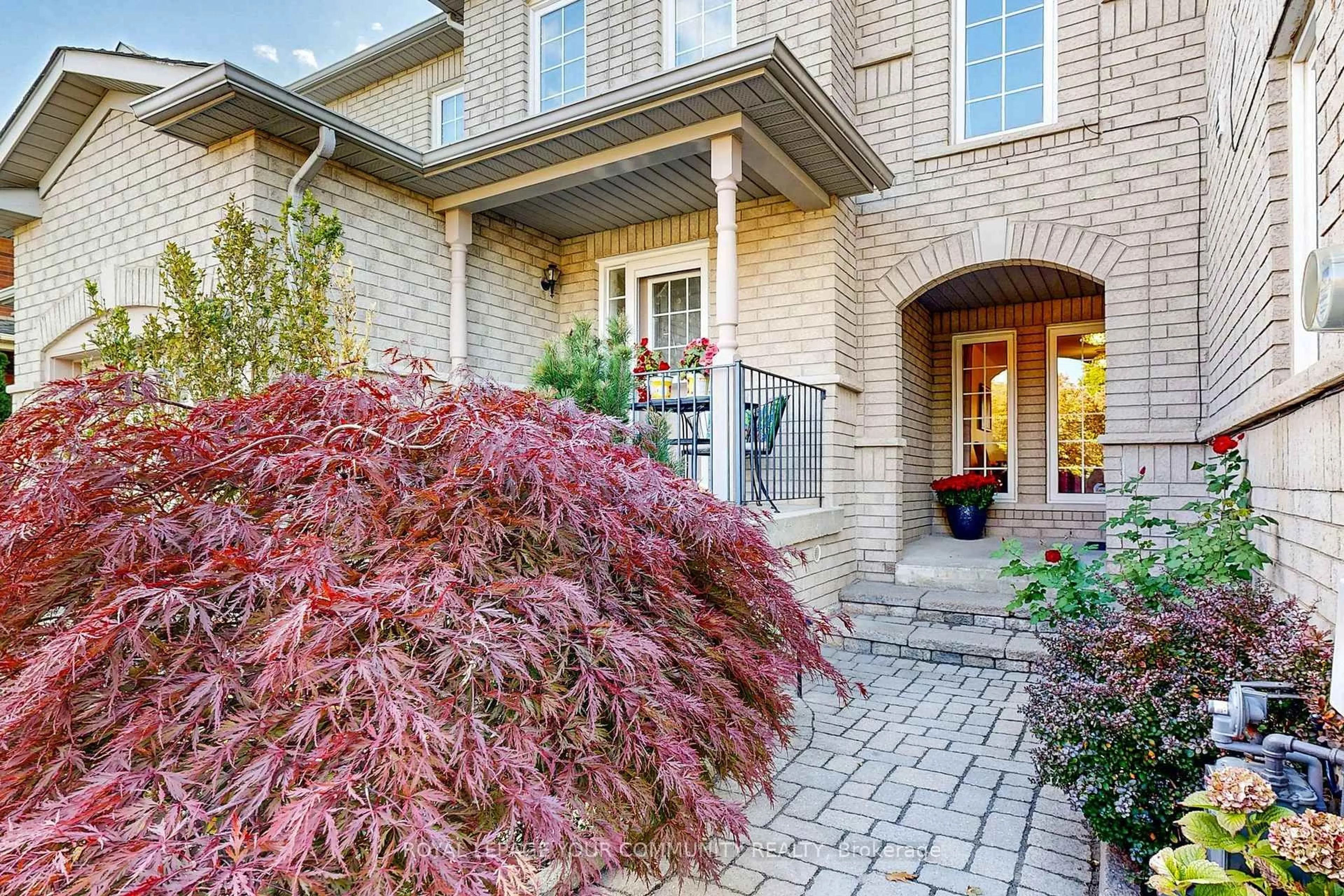 Home with brick exterior material, street for 29 Peninsula Cres, Richmond Hill Ontario L4S 1V1
