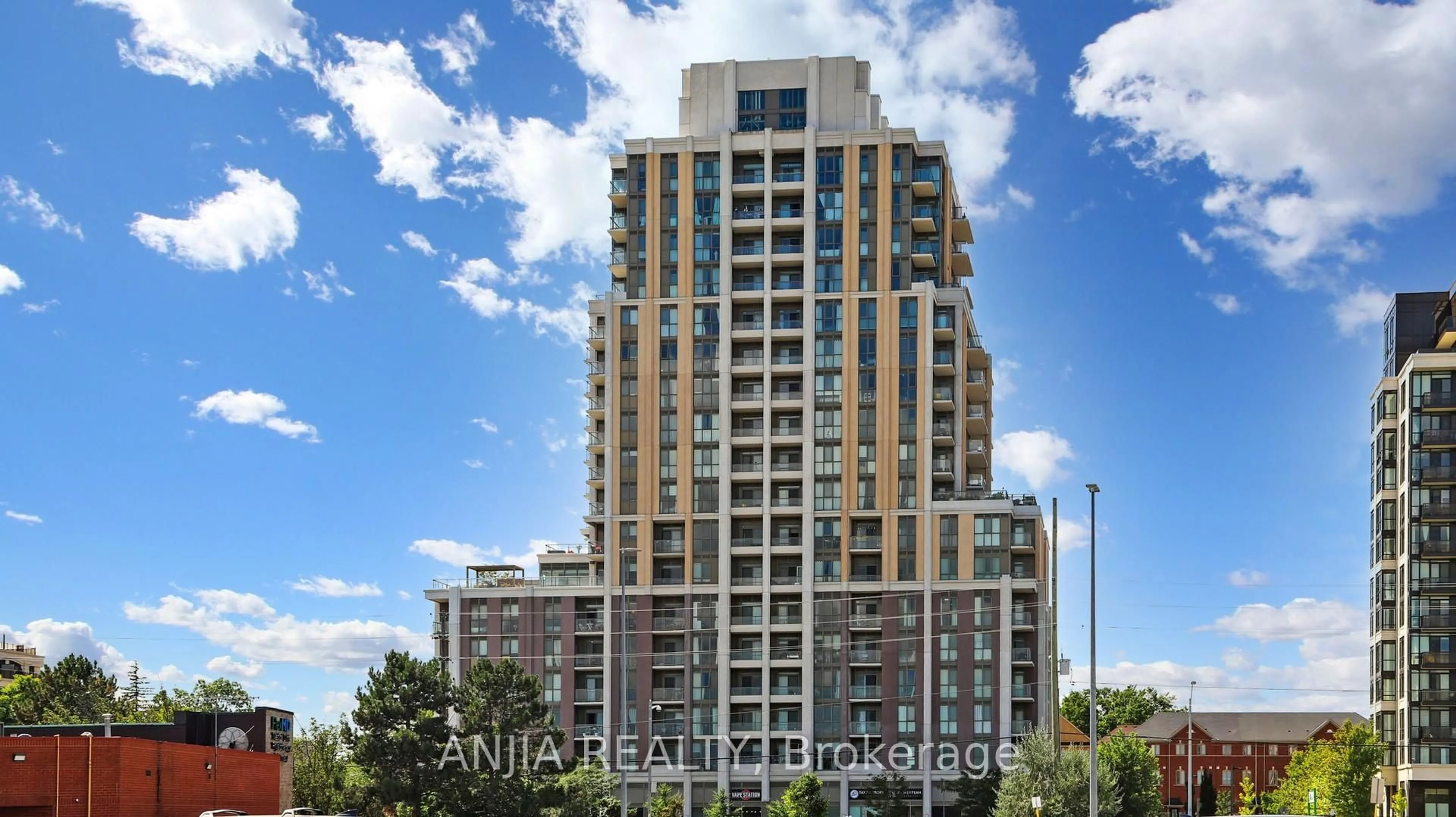 A pic from outside/outdoor area/front of a property/back of a property/a pic from drone, city buildings view from balcony for 9560 Markham Rd #810, Markham Ontario L6E 0N6