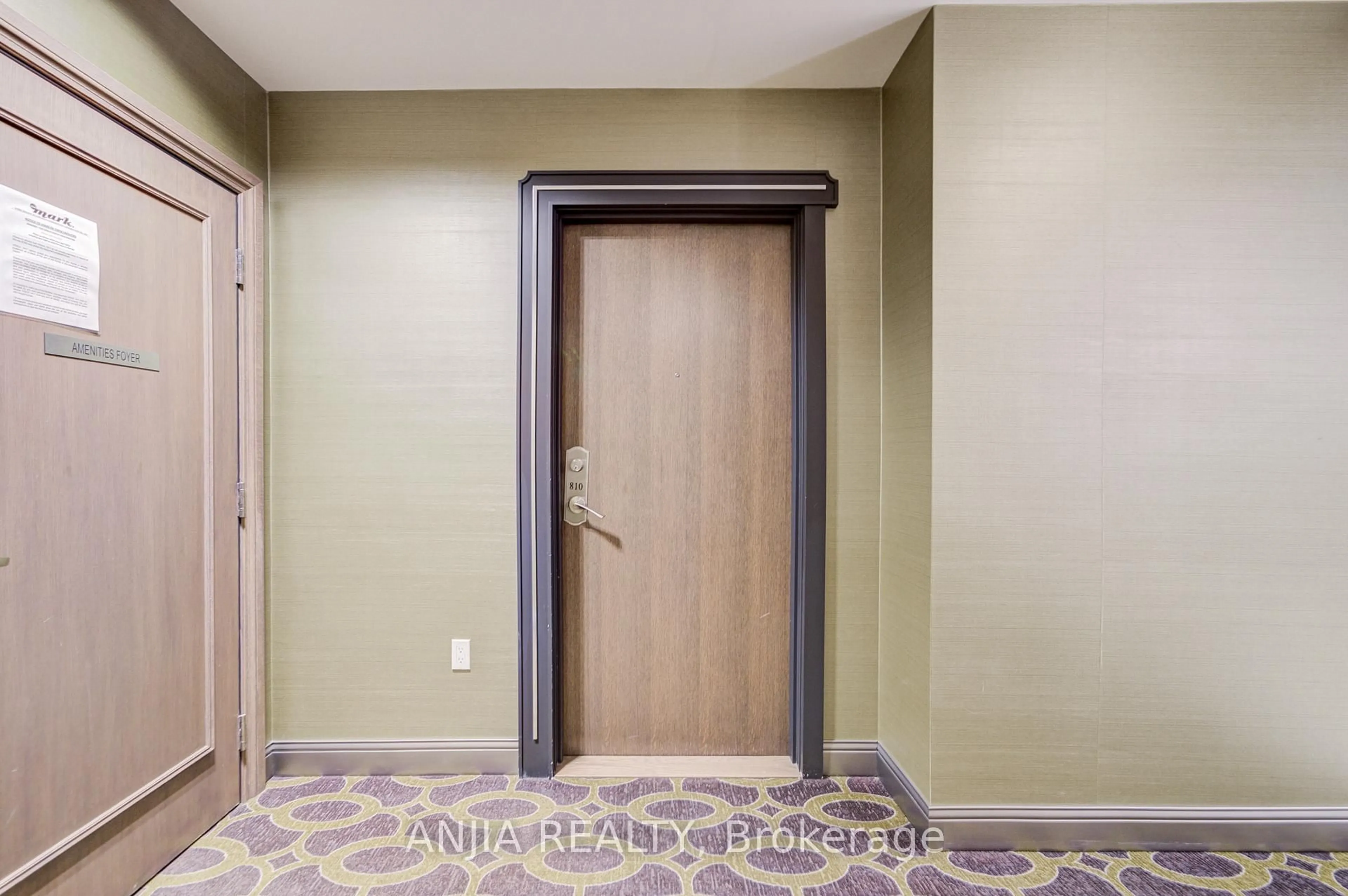 Indoor foyer for 9560 Markham Rd #810, Markham Ontario L6E 0N6