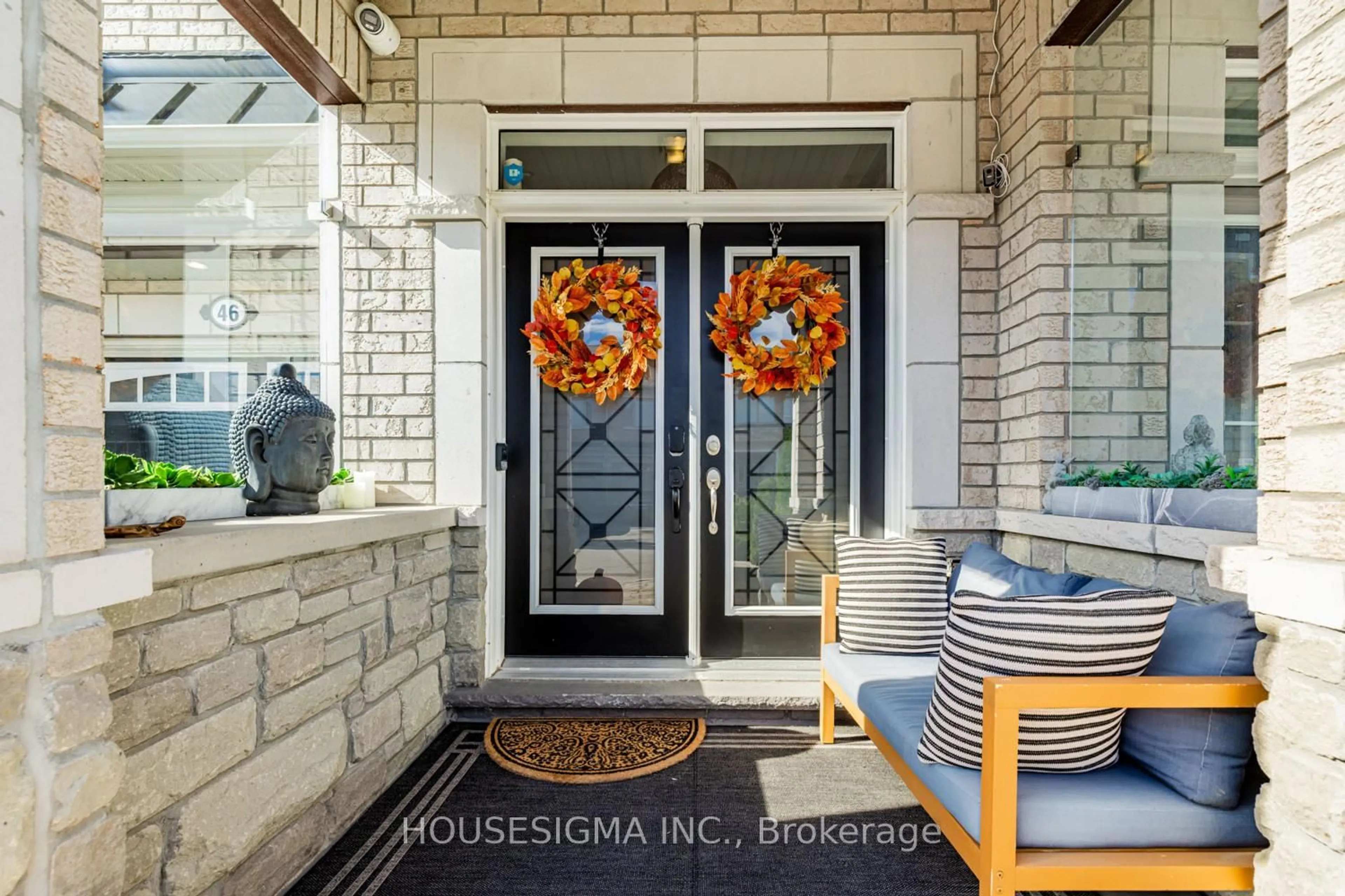 Indoor entryway for 46 Vedette Way, Vaughan Ontario L4H 4K3