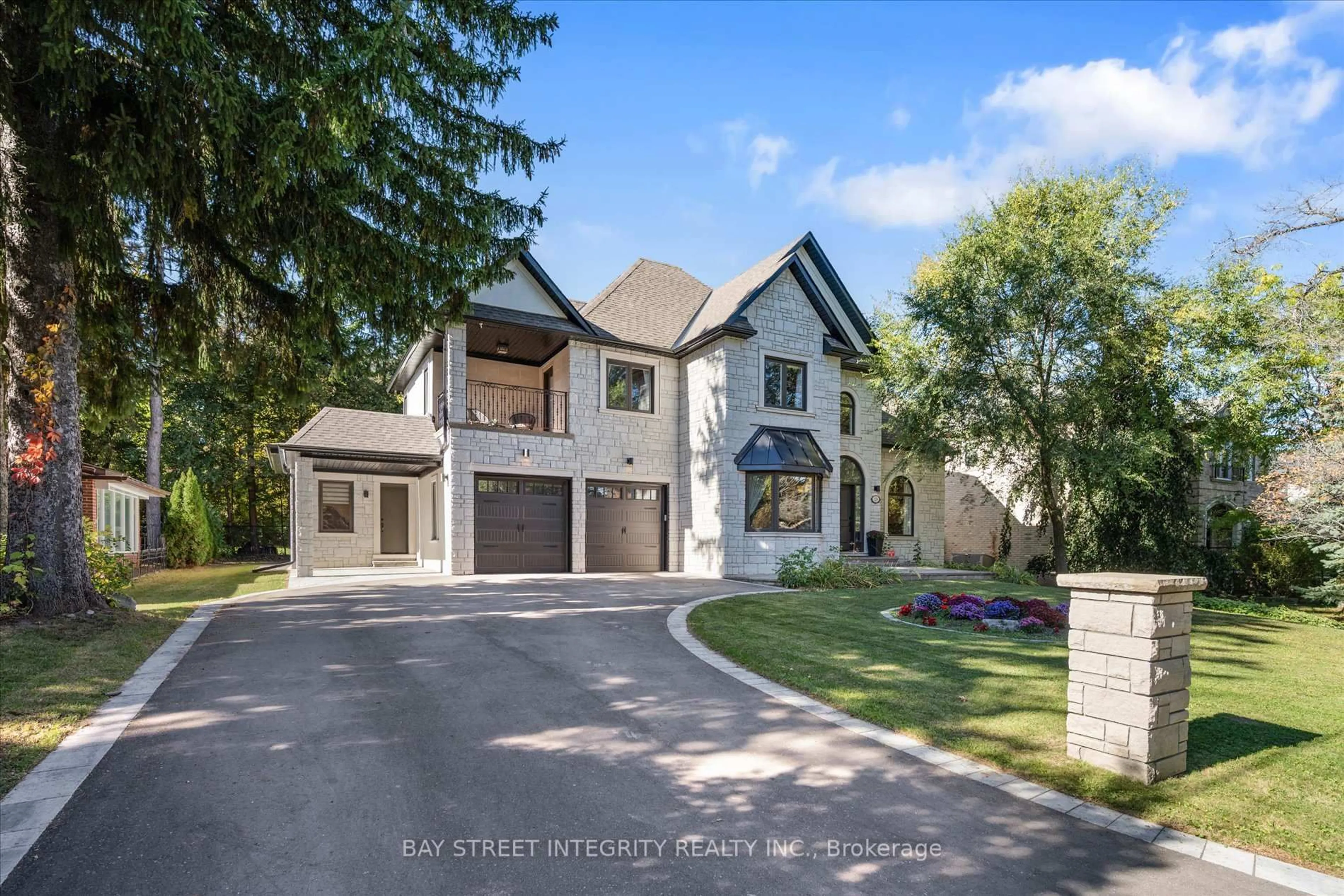 Home with brick exterior material, street for 128 Park Cres, Richmond Hill Ontario L4E 3J8