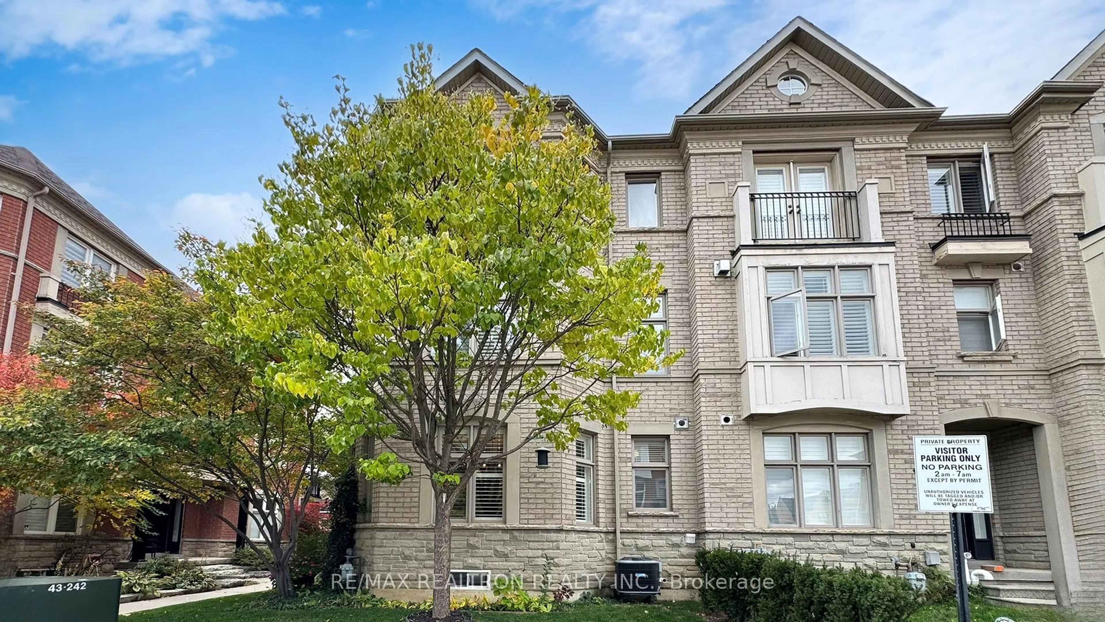 Home with brick exterior material, street for 85 Vittorio De Luca Dr, Vaughan Ontario L4L 0A8
