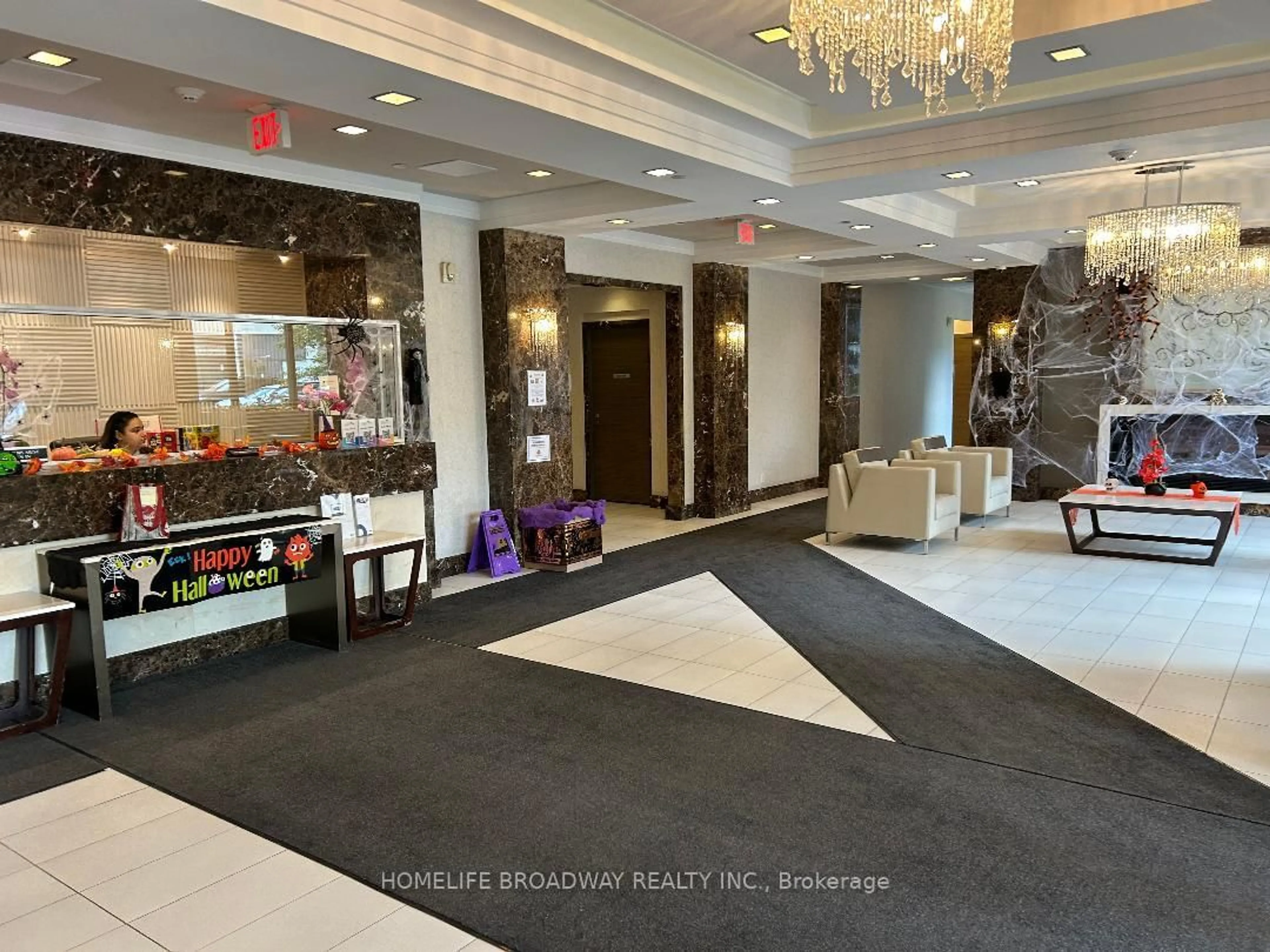 Lobby for 376 Highway 7 #511, Richmond Hill Ontario L4B 0C7