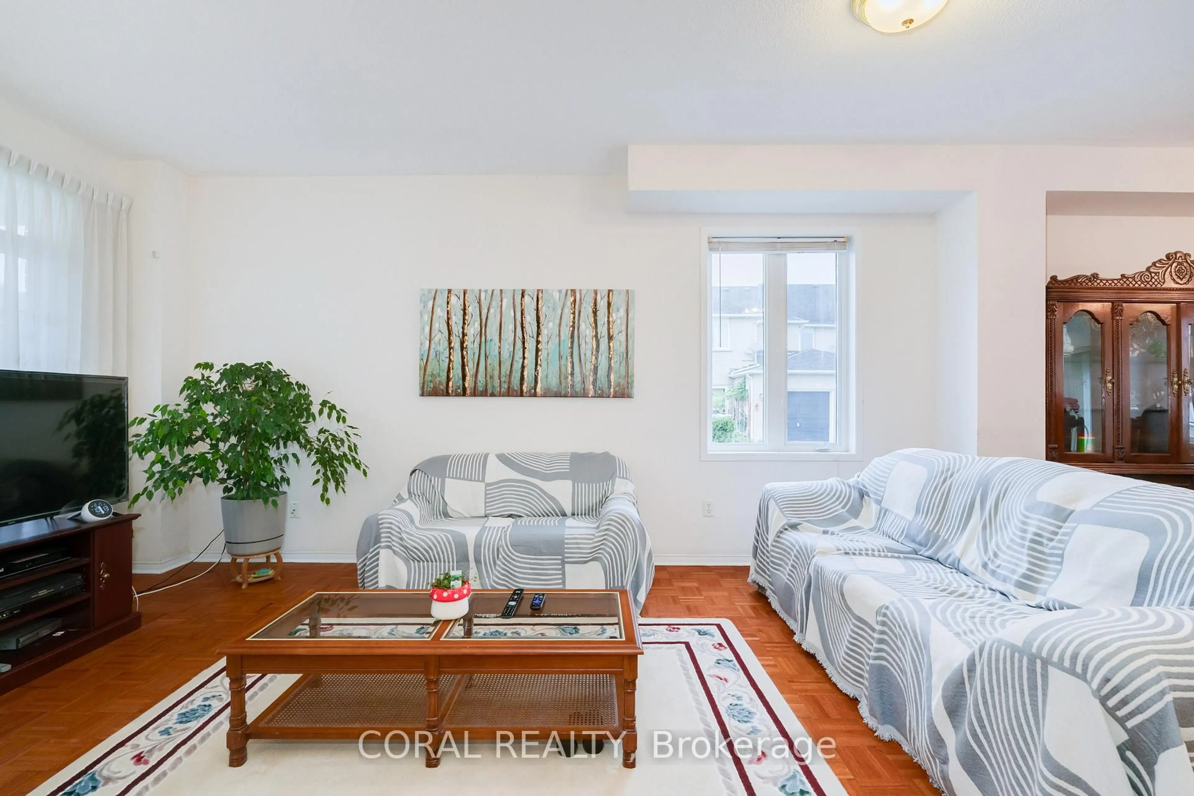 Living room with furniture, unknown for 1 Manorwood Dr, Markham Ontario L6C 2S9