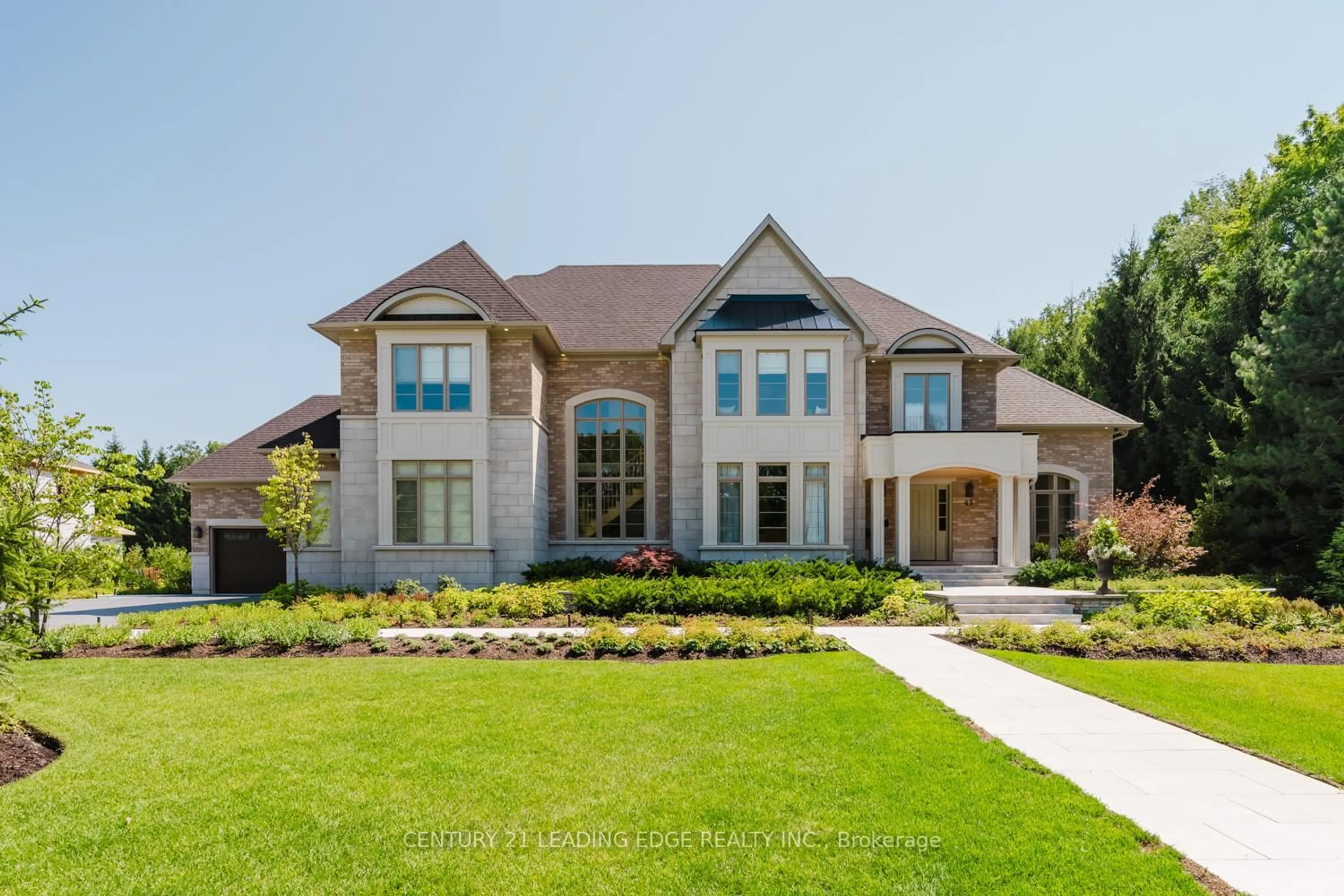 Home with brick exterior material, street for 43 Newton Reed Cres, Uxbridge Ontario L9P 0R3