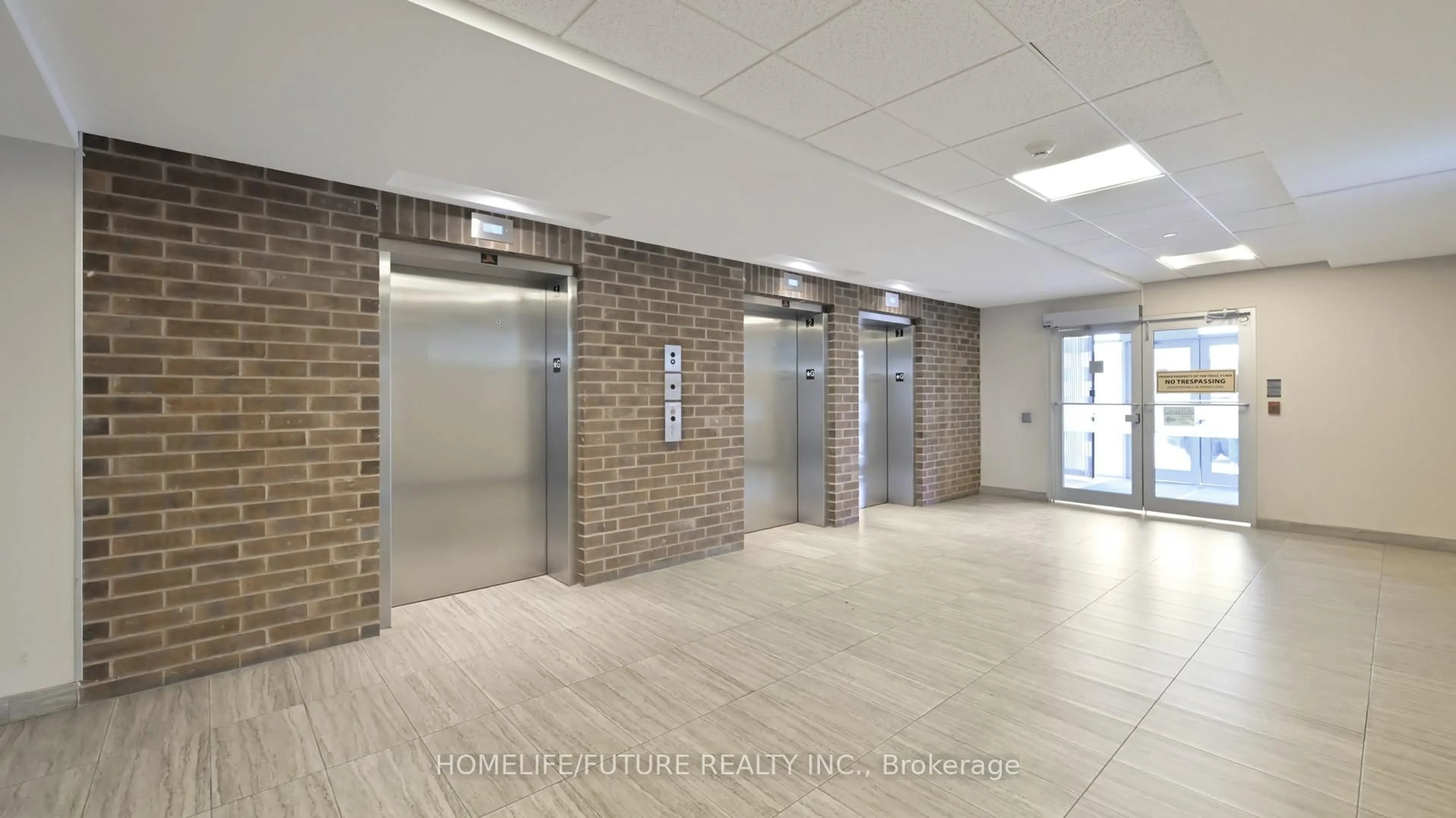 Indoor foyer for 39 New Delhi Dr #809, Markham Ontario L3S 0E1