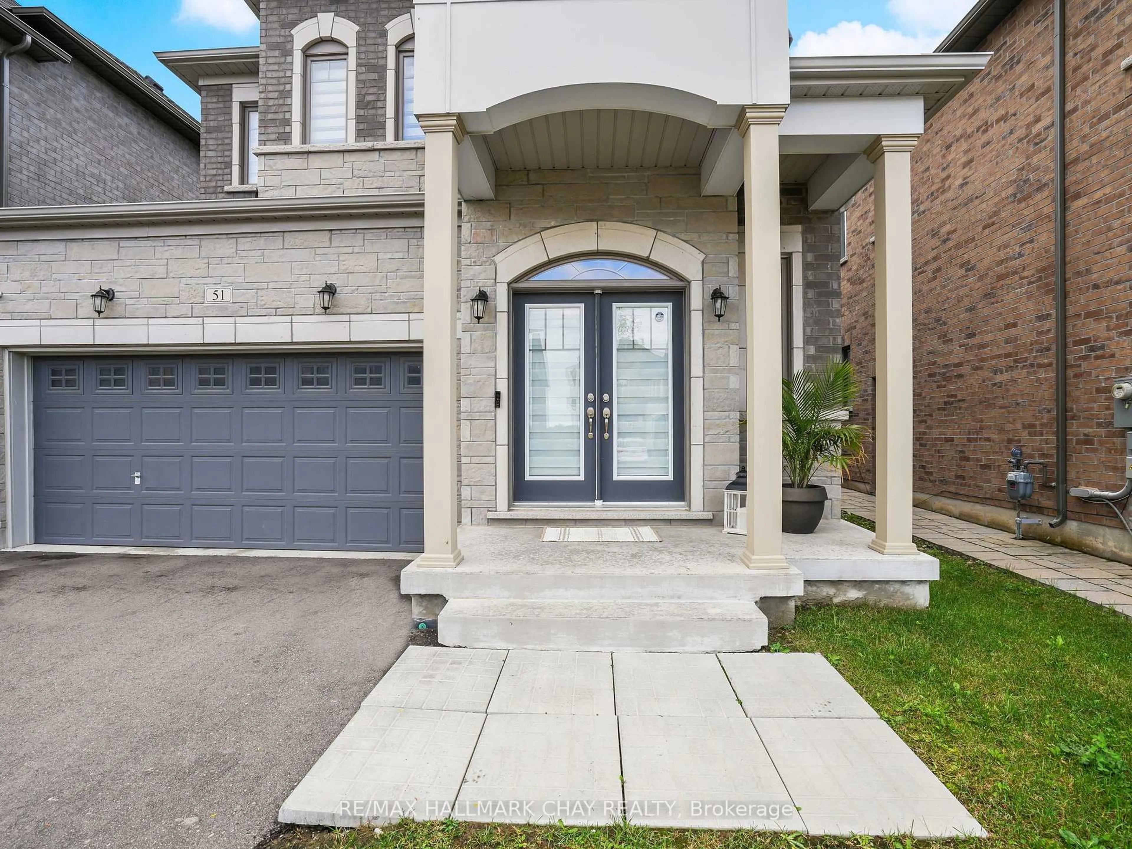 Home with brick exterior material, street for 51 Peacock Tr, New Tecumseth Ontario L9R 0T7