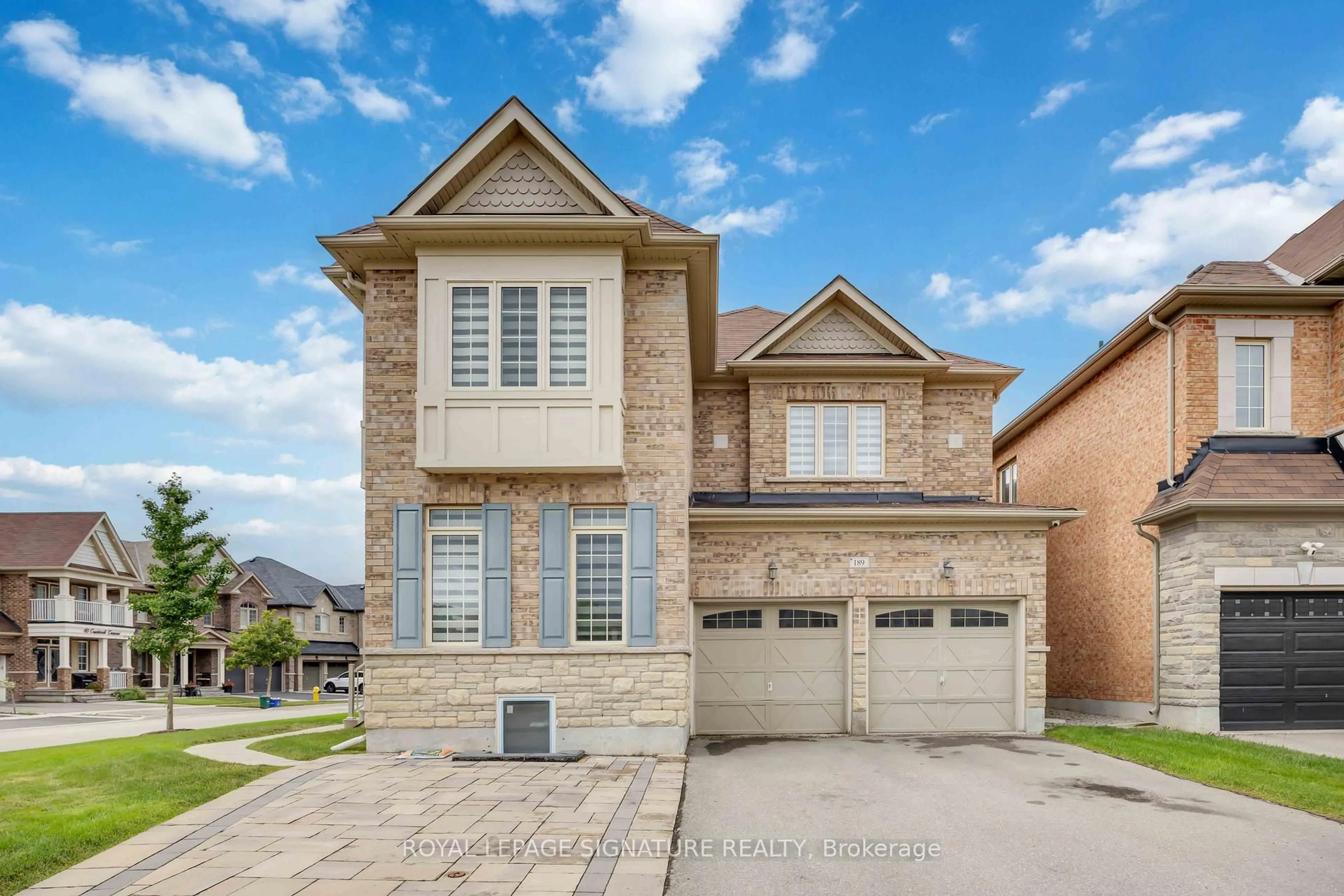 Home with brick exterior material, street for 189 Algoma Dr, Vaughan Ontario L4H 4H1