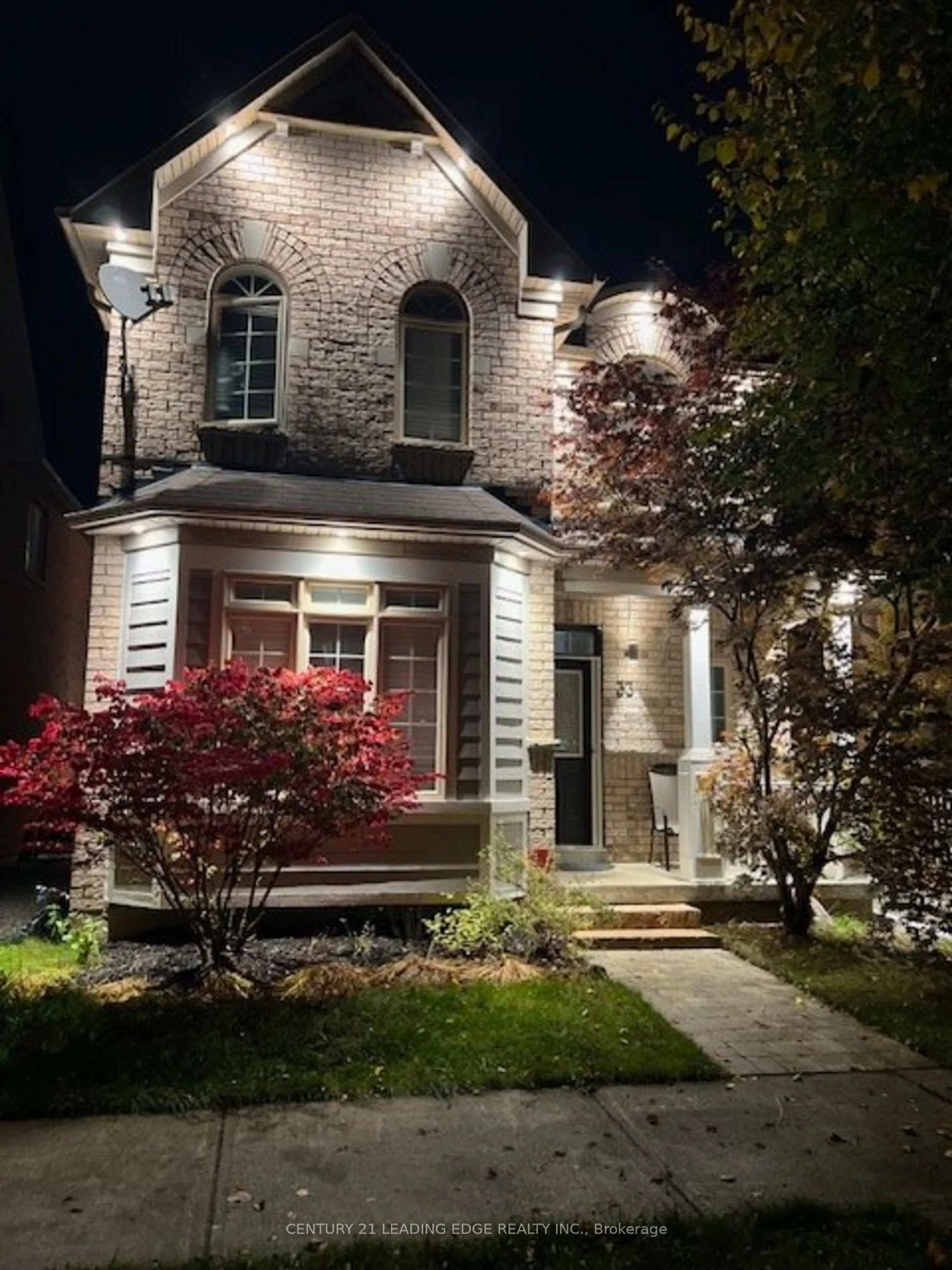 Home with brick exterior material, street for 33 Evaridge Dr, Markham Ontario L6B 1E7