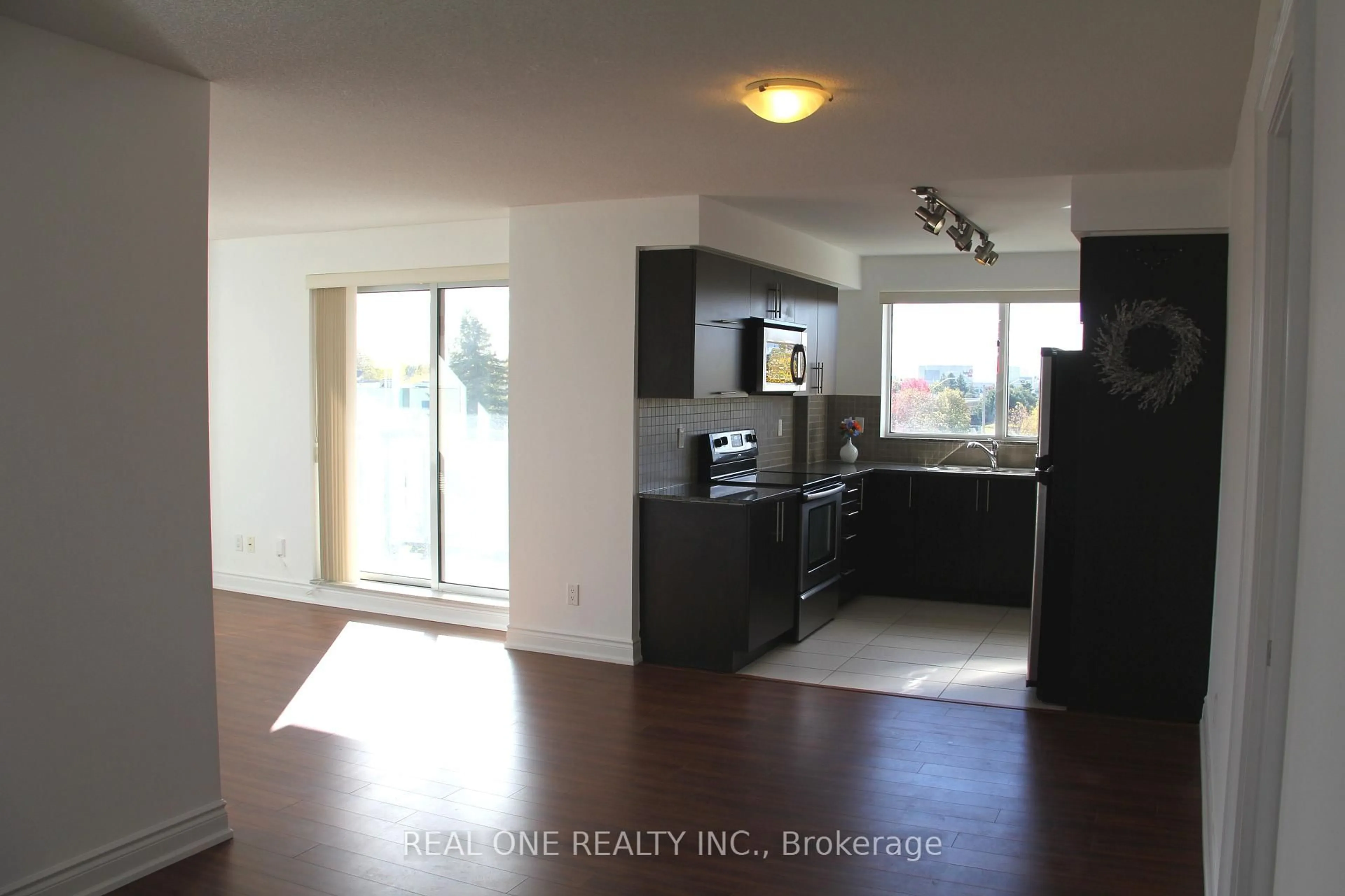 Open concept kitchen, unknown for 50 Clegg Rd #319, Markham Ontario L6G 0C6