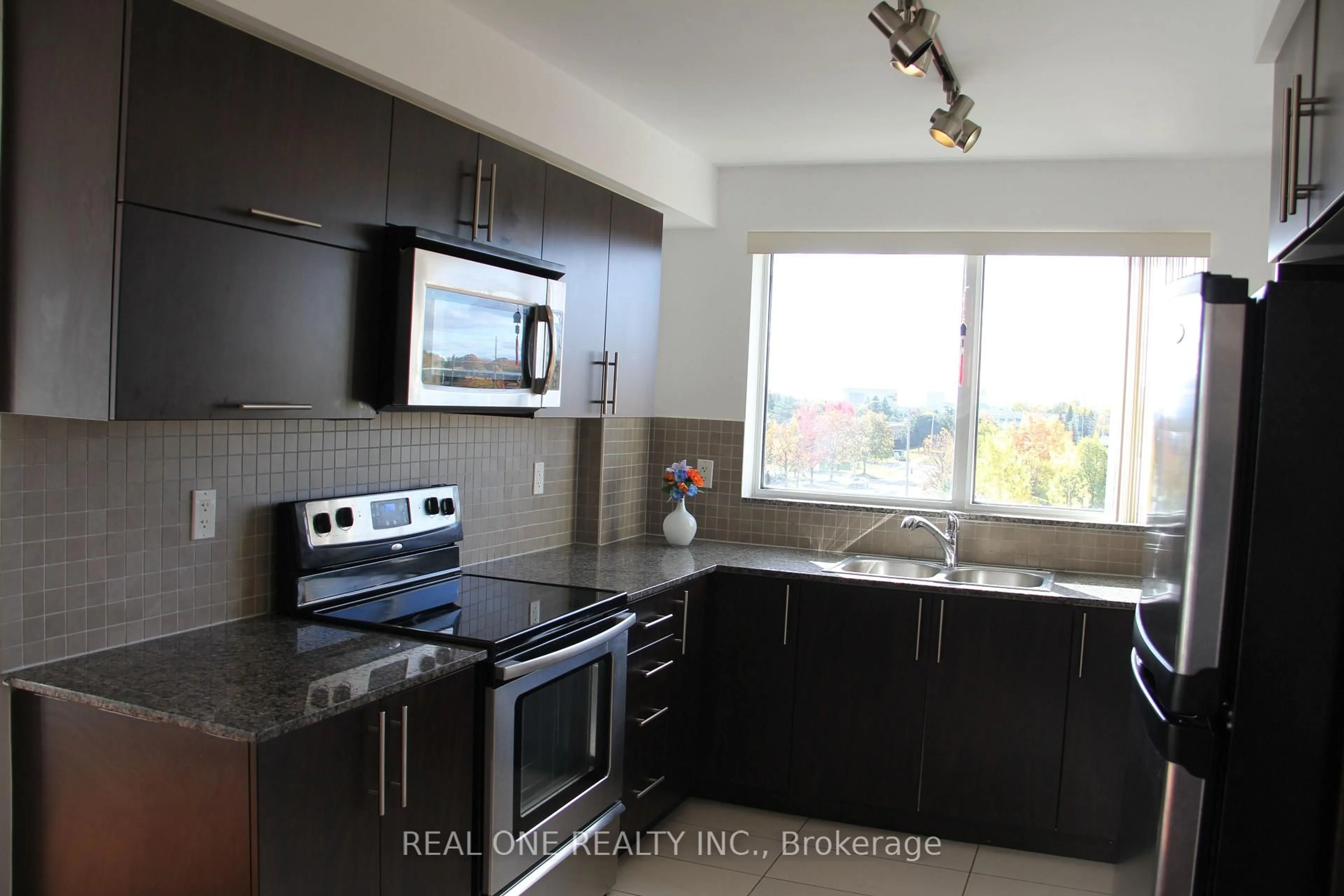 Standard kitchen, unknown for 50 Clegg Rd #319, Markham Ontario L6G 0C6