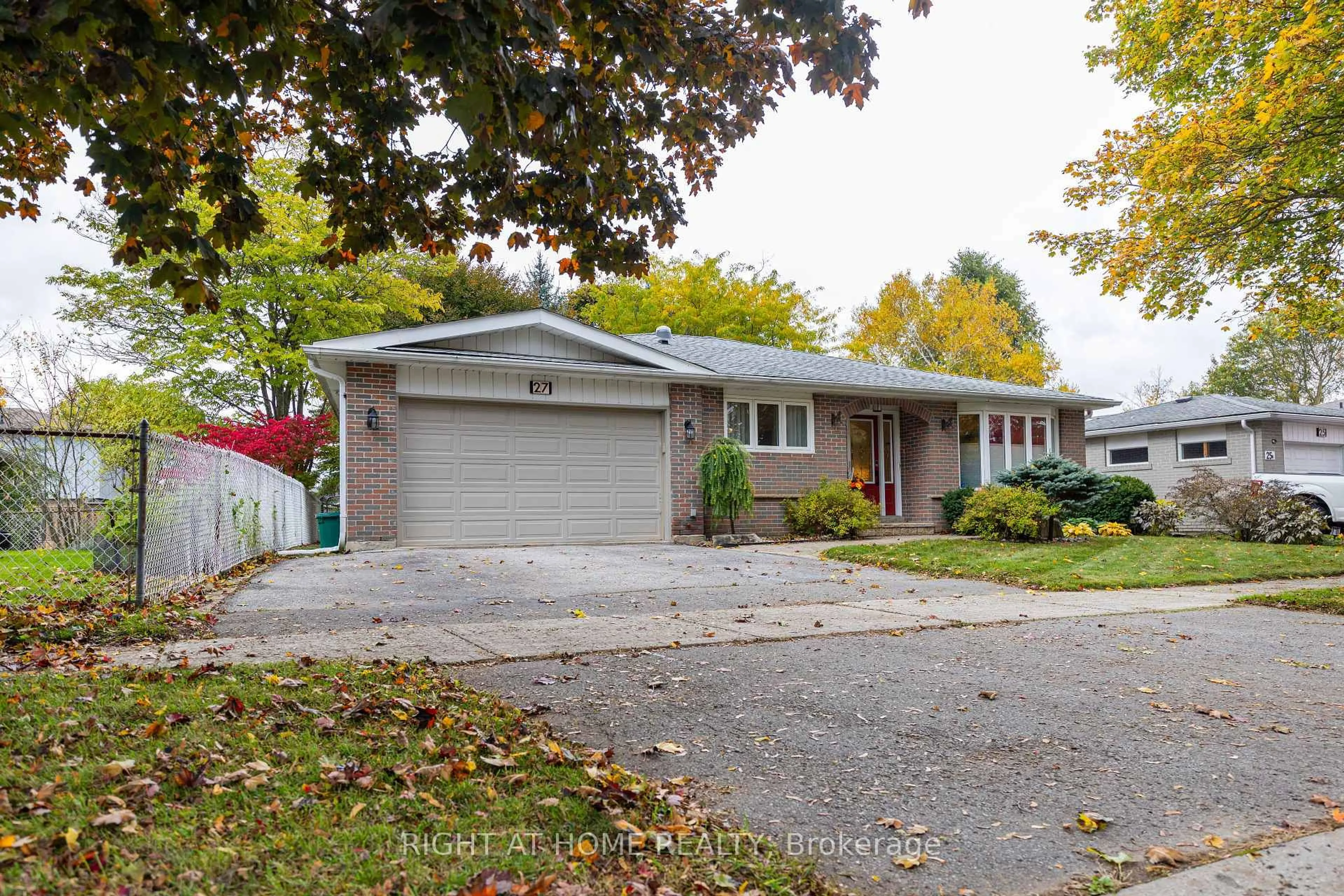 Home with brick exterior material, street for 27 Bigwin Dr, Aurora Ontario L4G 3C4
