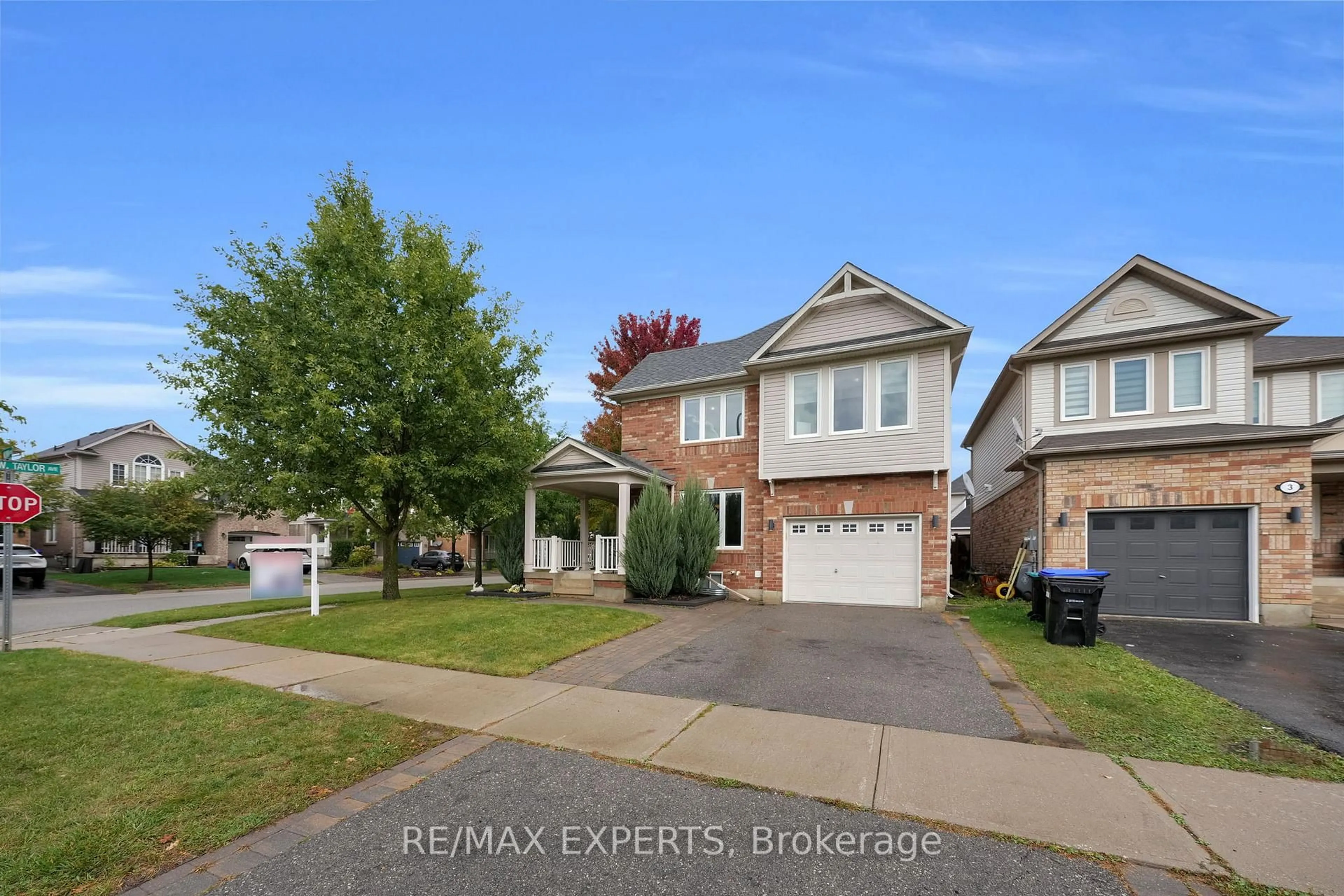 Unknown for 1 Nunn Cres, New Tecumseth Ontario L9R 0C6