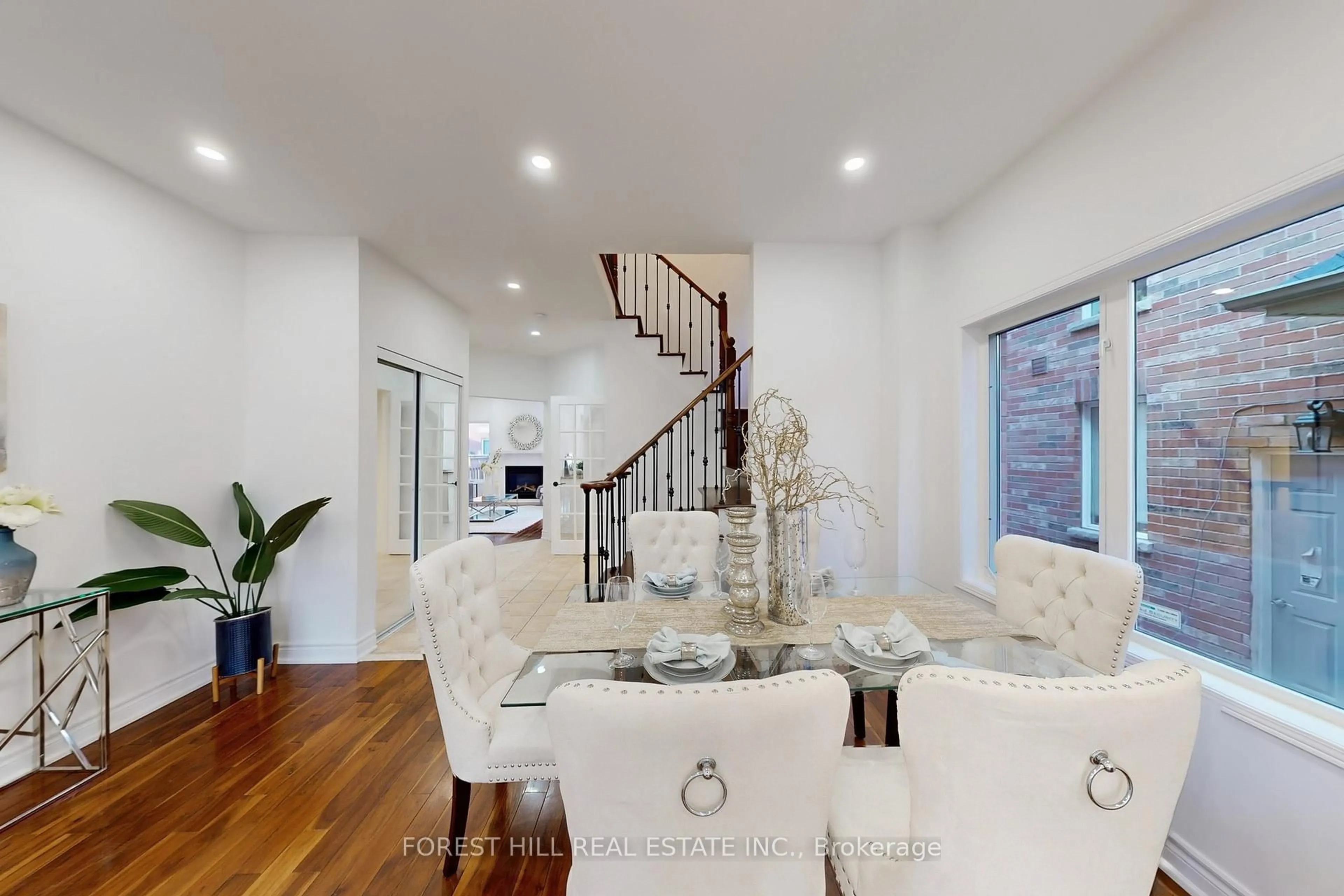 Dining room, unknown for 128 Weatherill Rd, Markham Ontario L6C 2Y3
