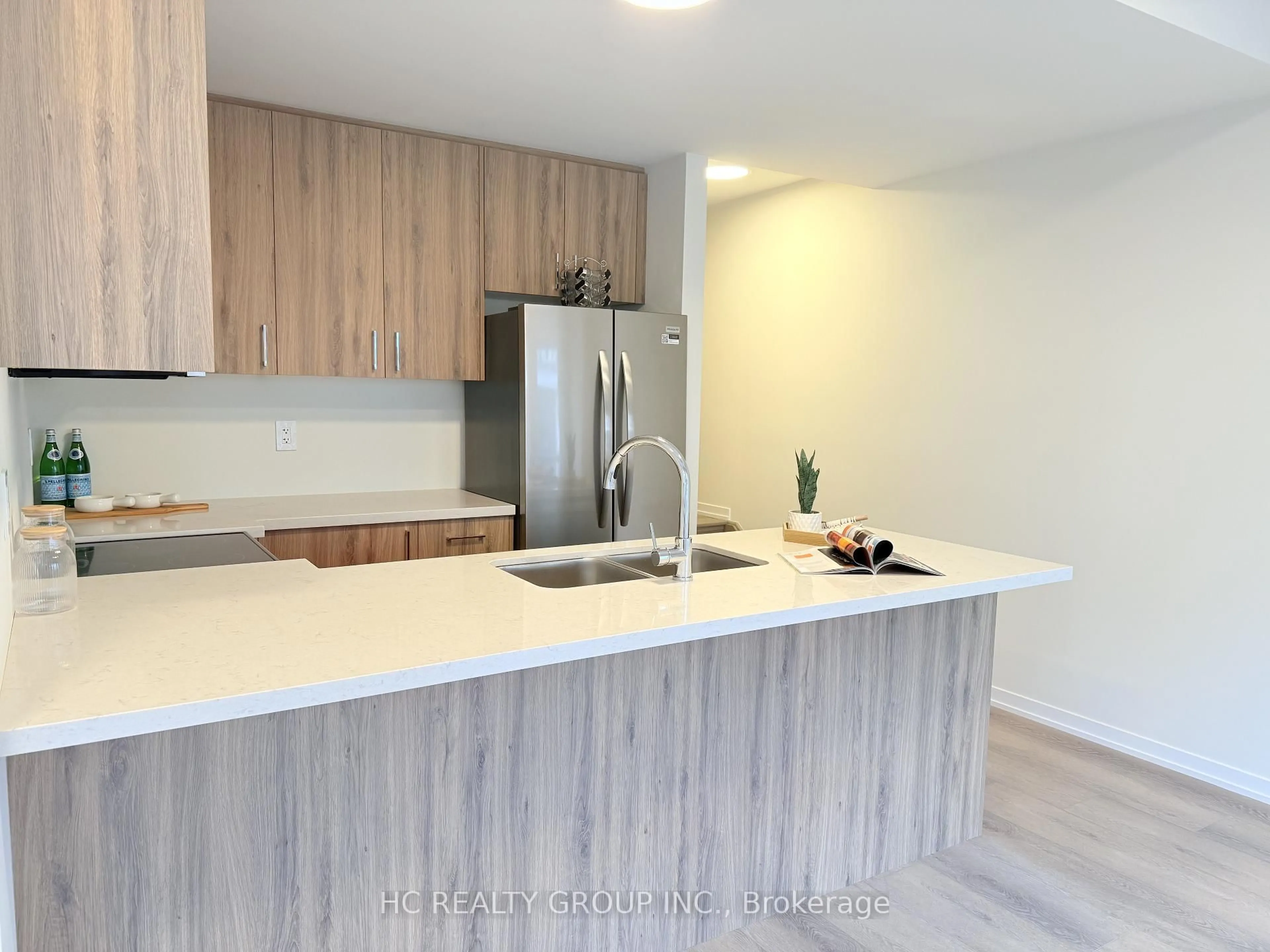 Open concept kitchen, wood/laminate floor for 63 Matawin Lane, Richmond Hill Ontario L4B 0H8