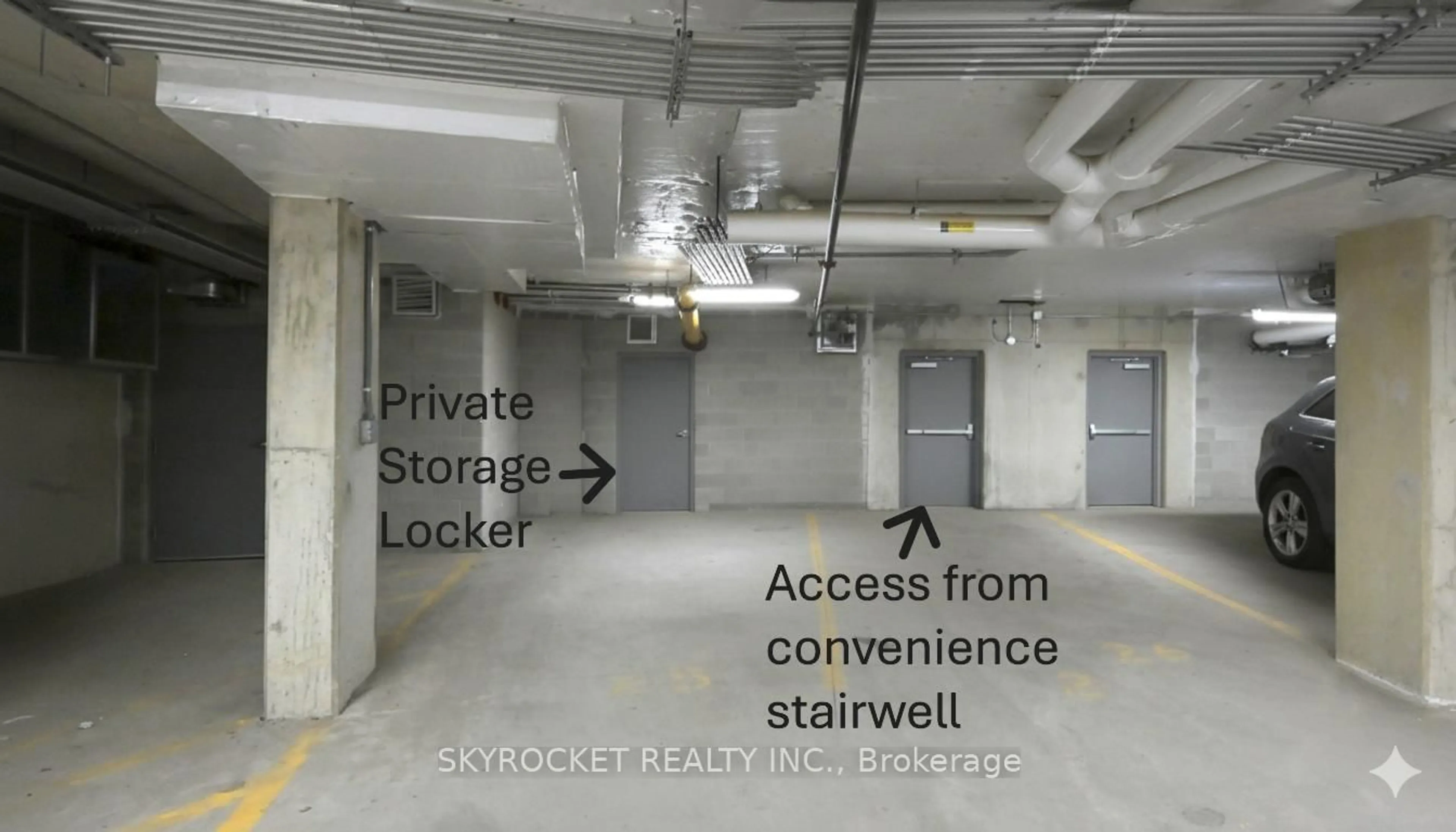 Indoor foyer for 40 Baynes Way #8, Bradford West Gwillimbury Ontario L3Z 4M4