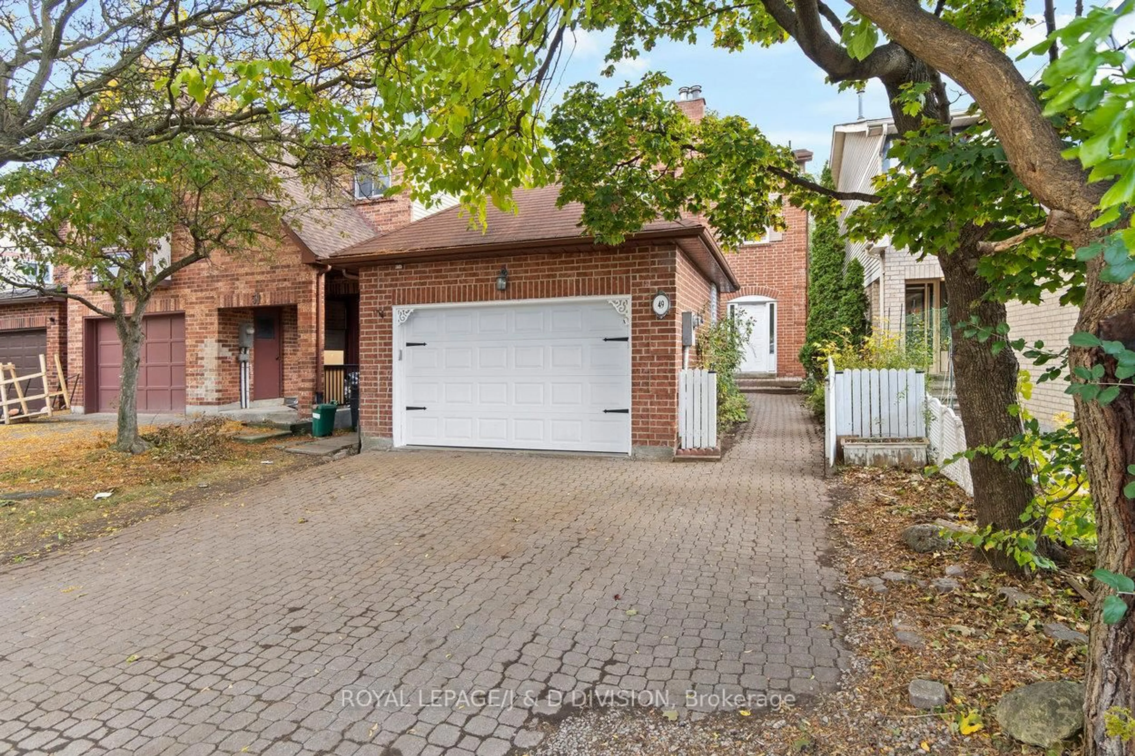 Home with brick exterior material, street for 49 Esther Cres, Vaughan Ontario L4J 3J8