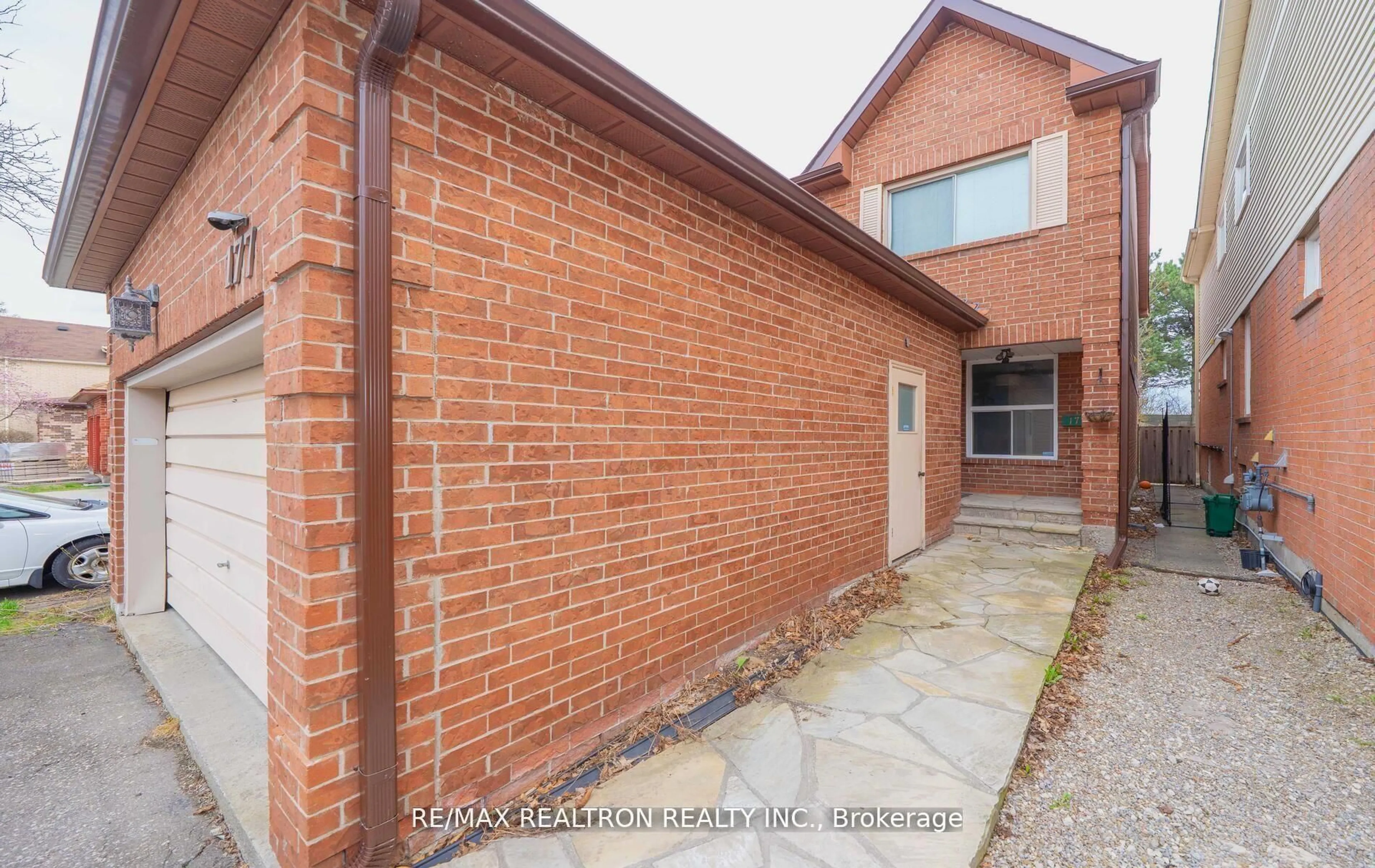 Home with brick exterior material, building for 177 North Meadow Cres, Vaughan Ontario L4J 3C4