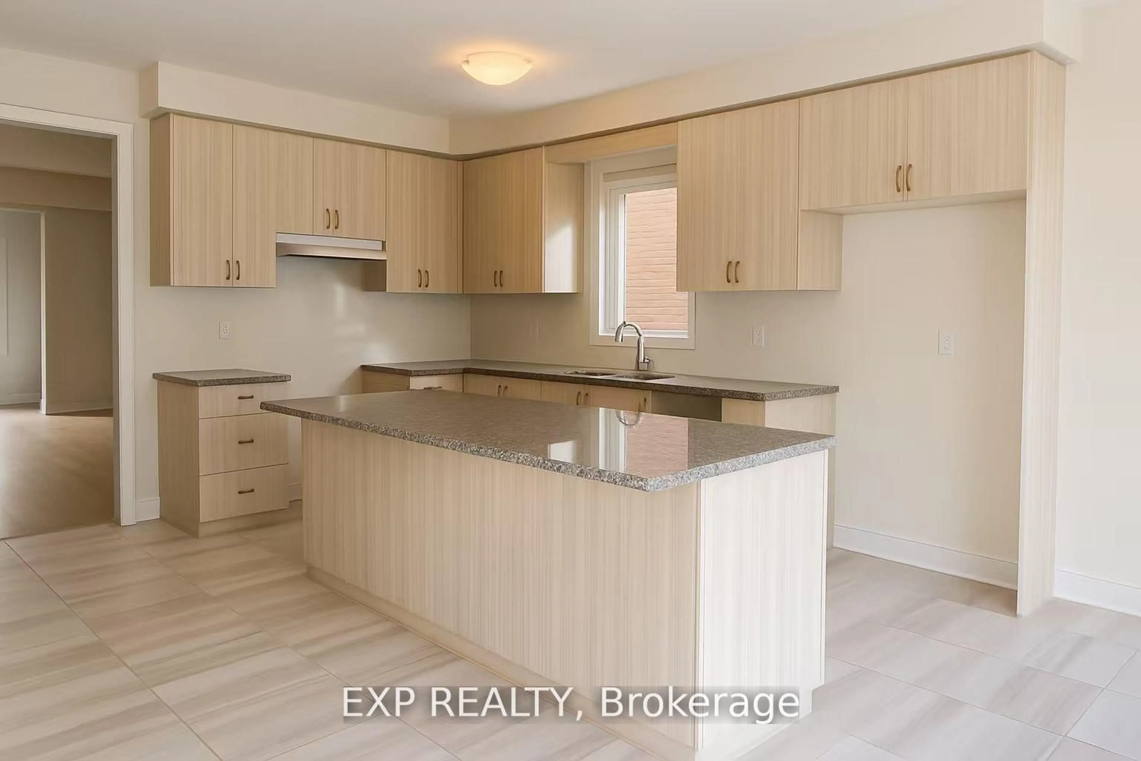 Standard kitchen, unknown for 9 KENNETH APPLETON Ave, Richmond Hill Ontario L4B 0H9
