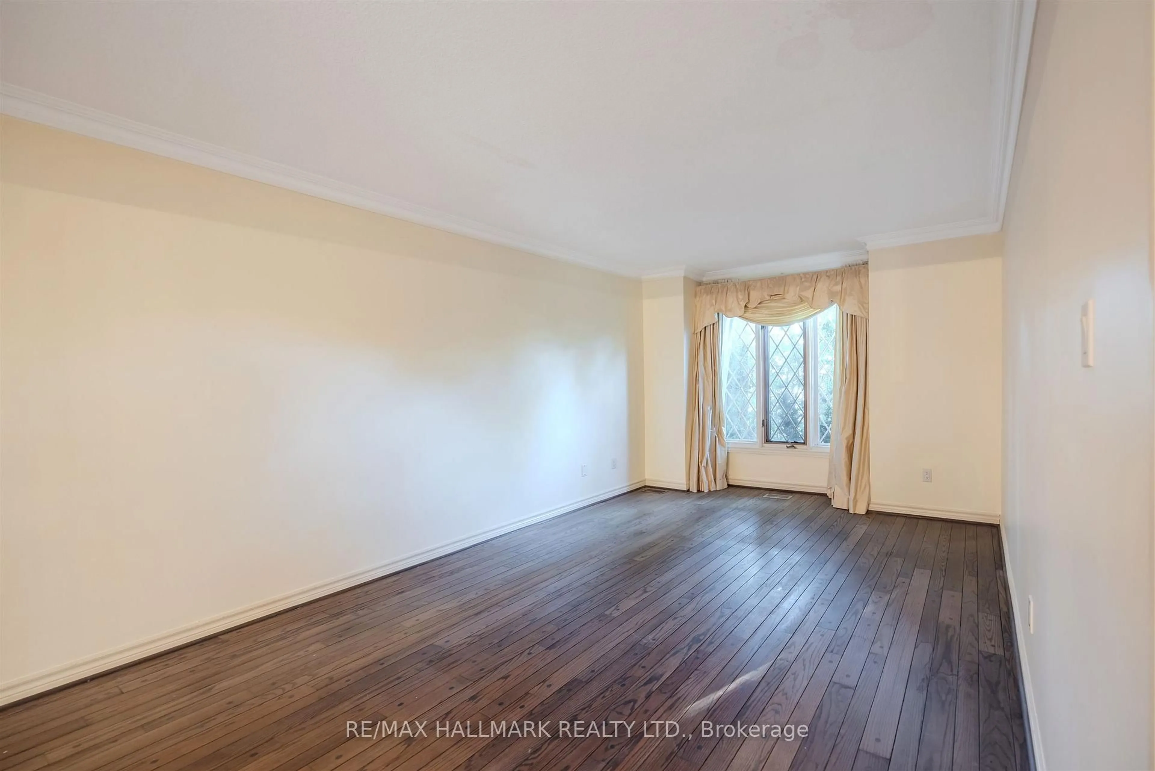 A pic of a room for 69 King's Cross Ave, Richmond Hill Ontario L4B 2T2