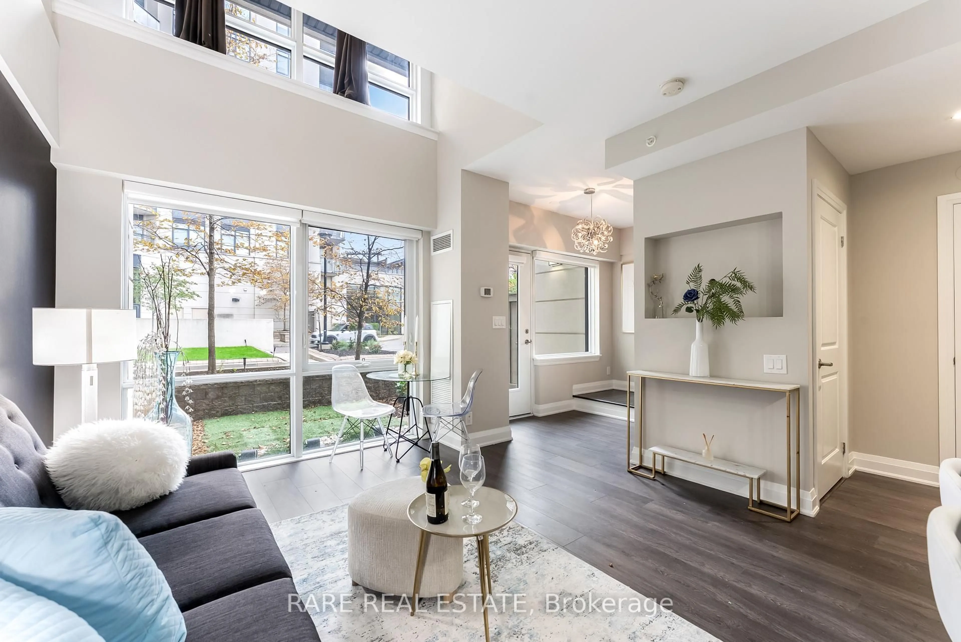 Unknown for 24 WOODSTREAM Blvd #118, Vaughan Ontario L4L 8C4