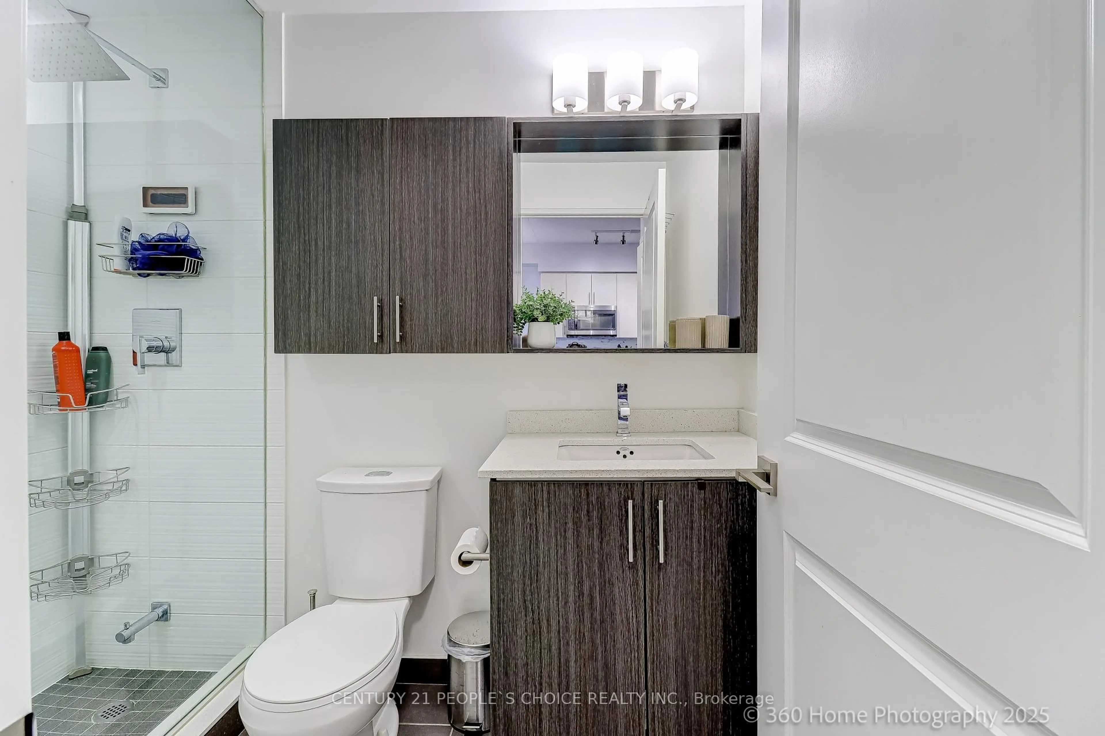 Standard bathroom, unknown for 3700 highway 7 Highway #1104, Vaughan Ontario L4L 0G8
