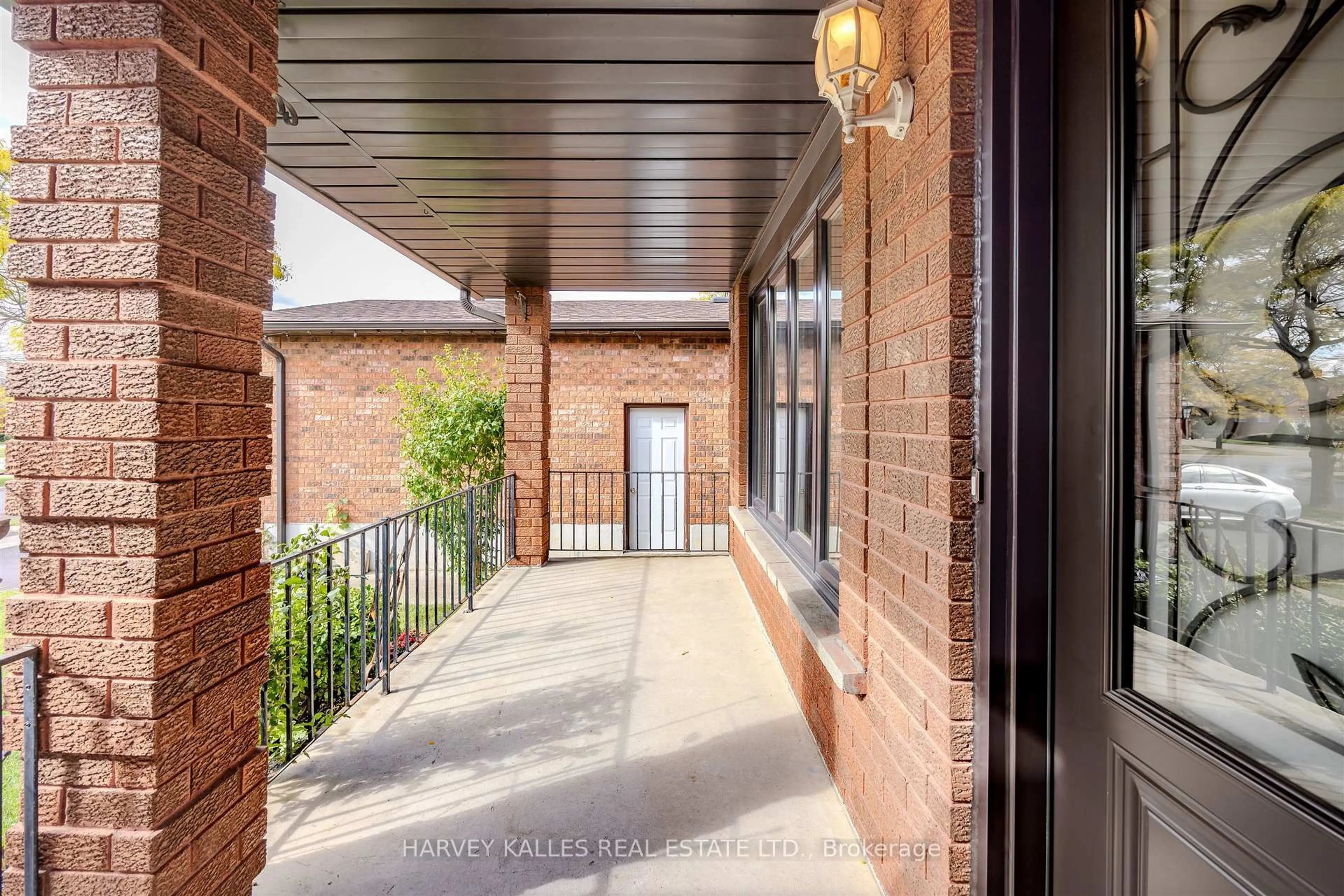 Home with brick exterior material, street for 113 Cabaletta Cres, Vaughan Ontario L4L 6L1