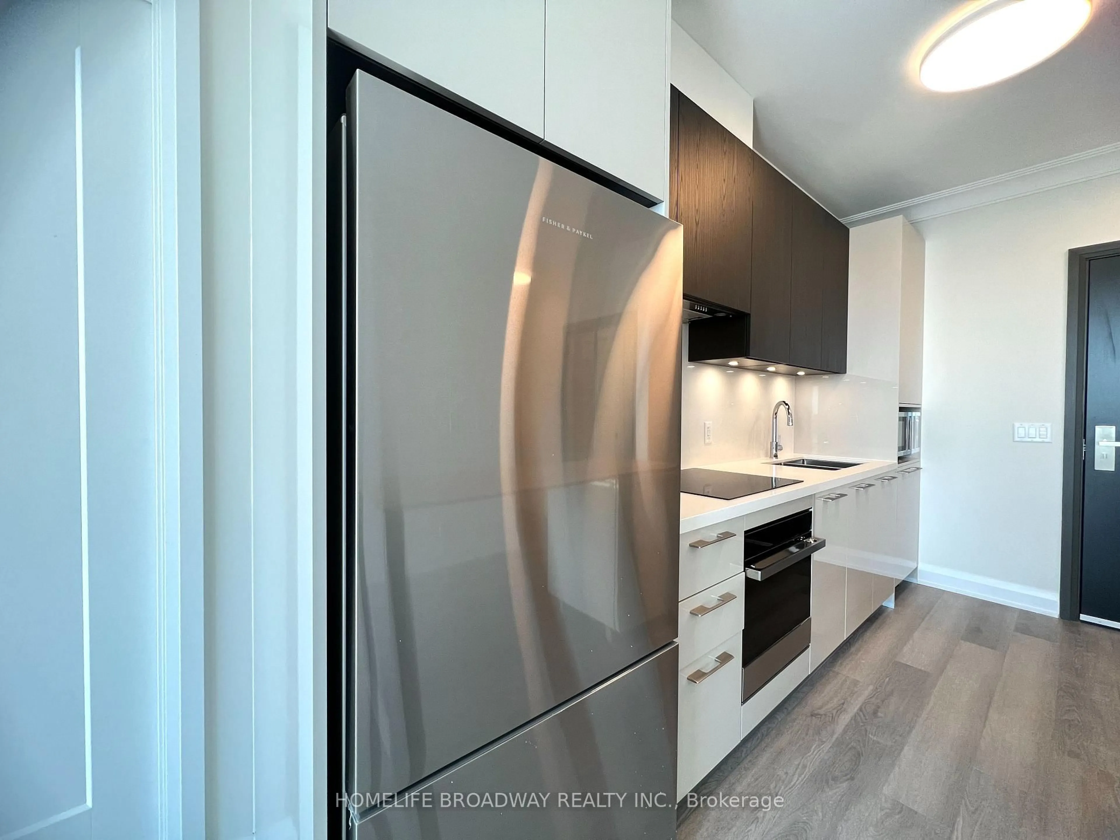 Standard kitchen, wood/laminate floor for 8 Water Walk Dr #4602, Markham Ontario L3R 6L4