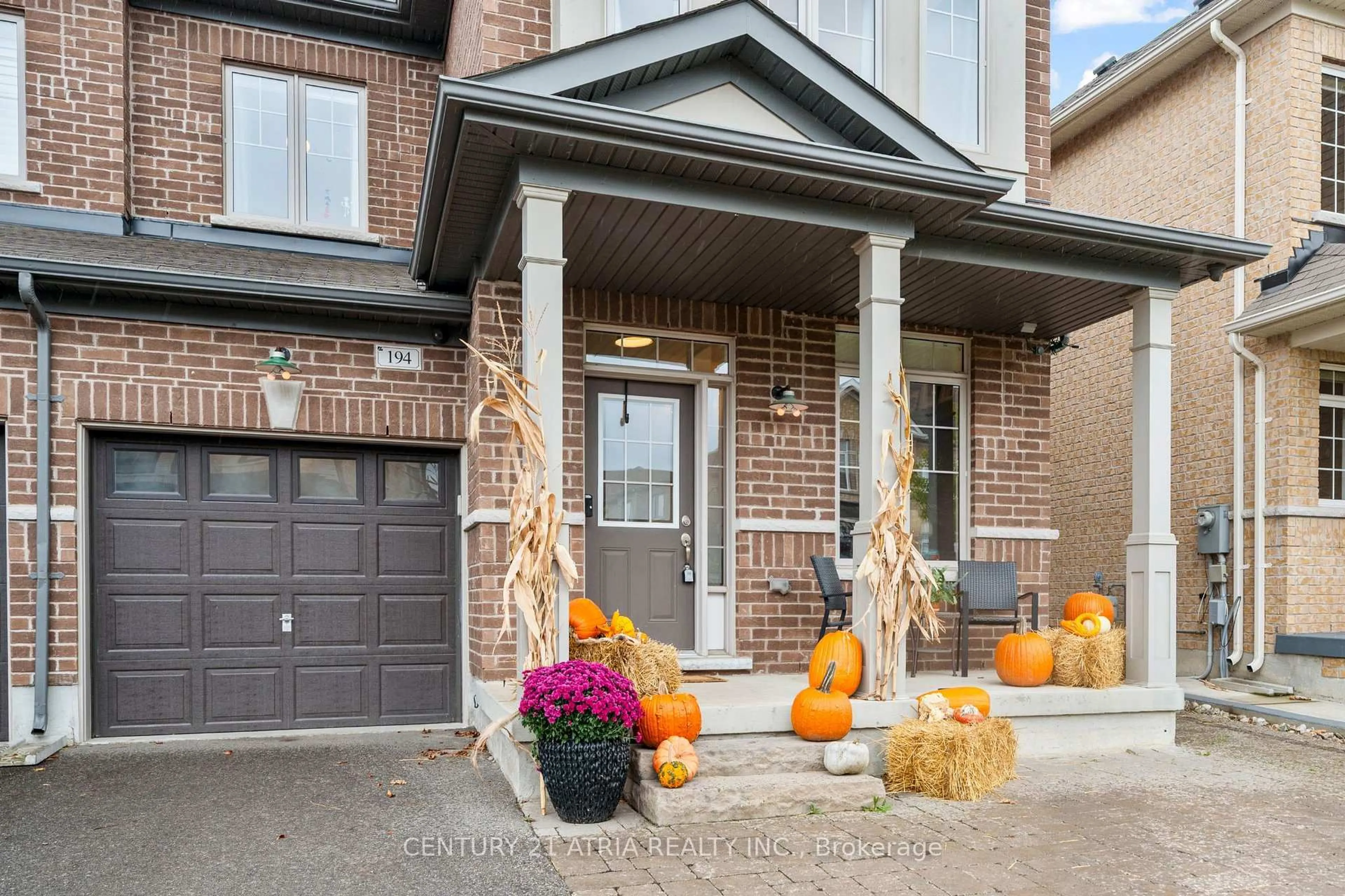 Home with brick exterior material, street for 194 Kincardine St, Vaughan Ontario L4H 4J2