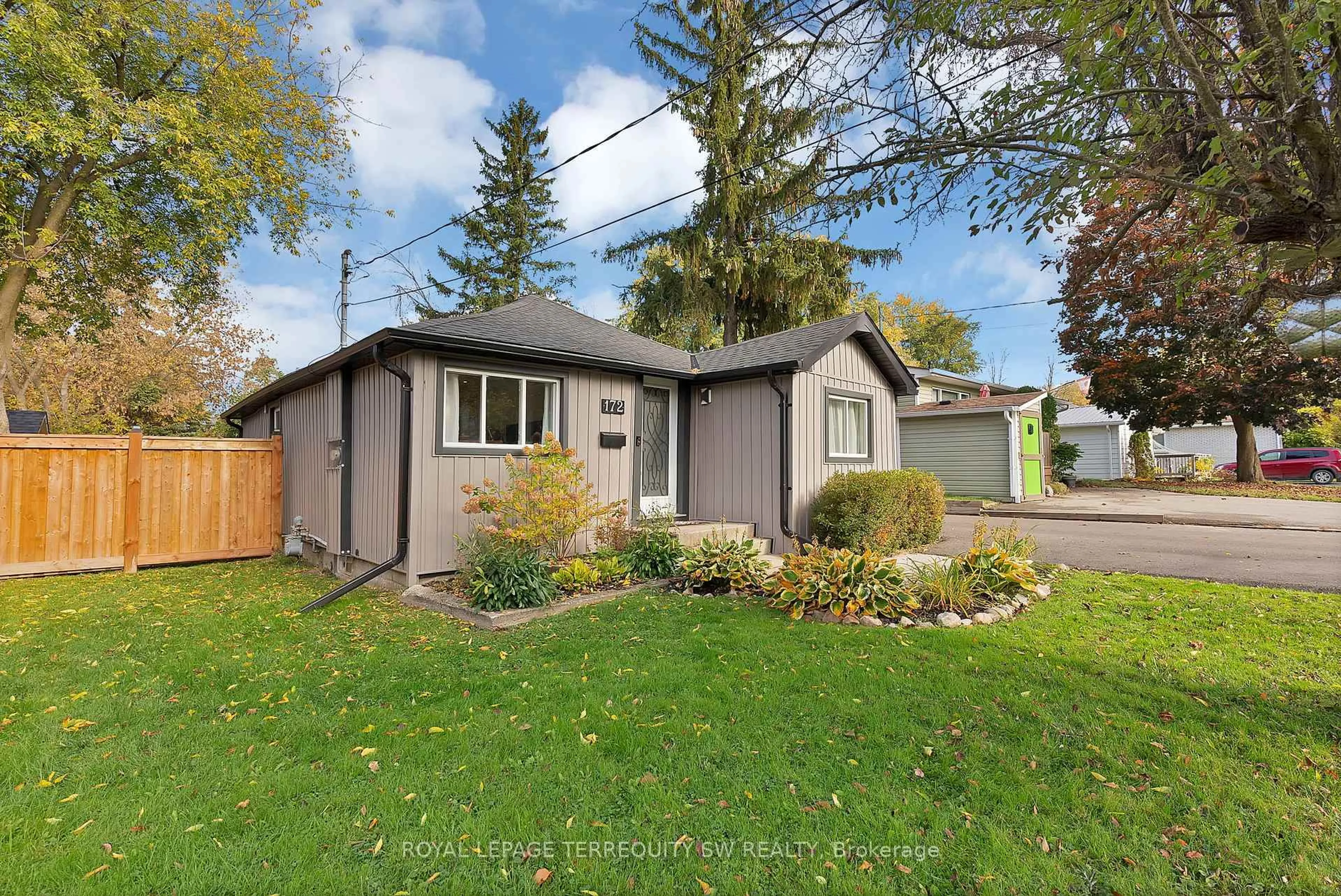 Unknown for 172 Spring Rd, Georgina Ontario L4P 2K6