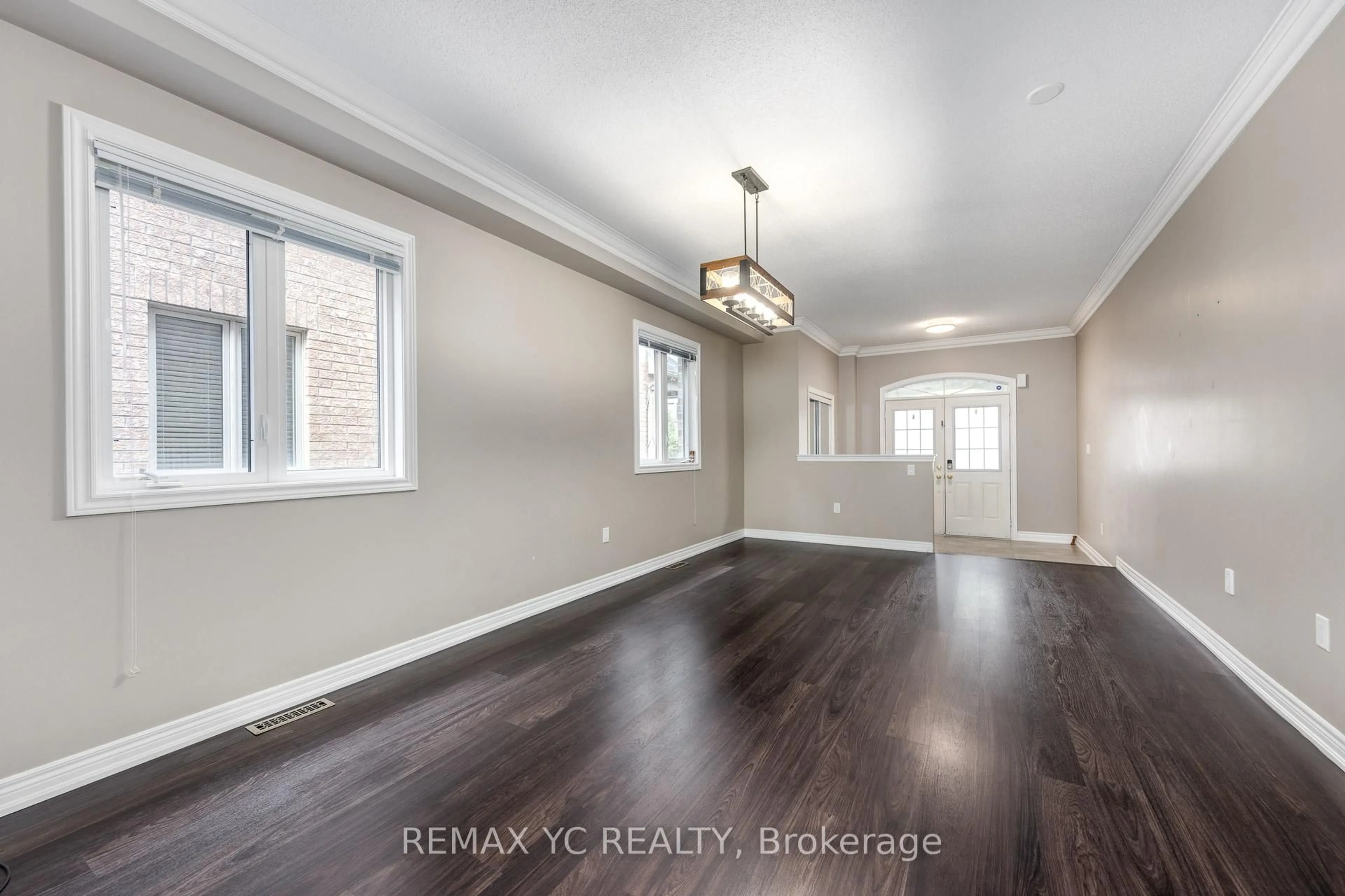 A pic of a room for 7 Riverhill Dr, Vaughan Ontario L6A 0P2