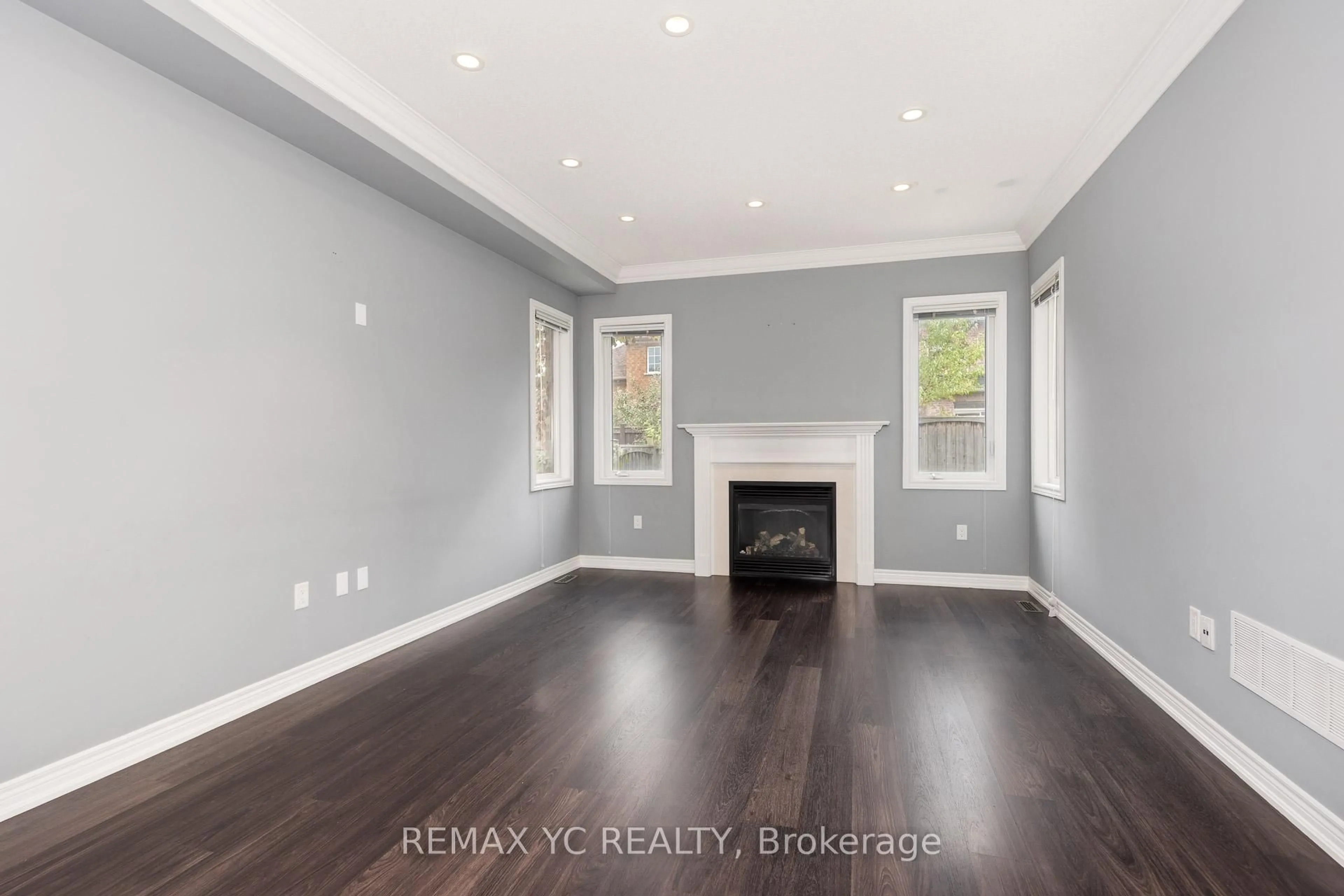 A pic of a room for 7 Riverhill Dr, Vaughan Ontario L6A 0P2