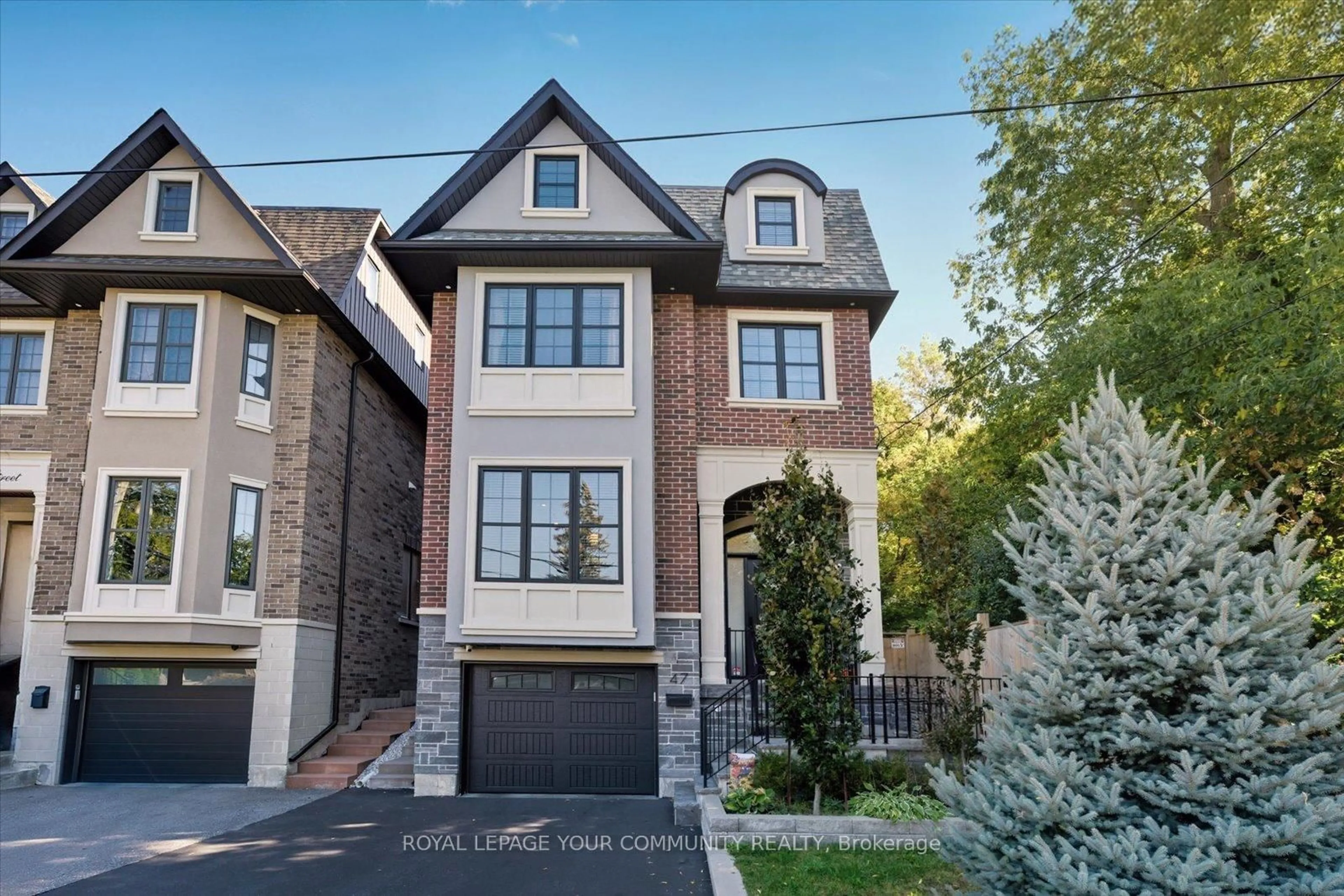 Home with brick exterior material, street for 47 Hall St, Richmond Hill Ontario L4C 4N7