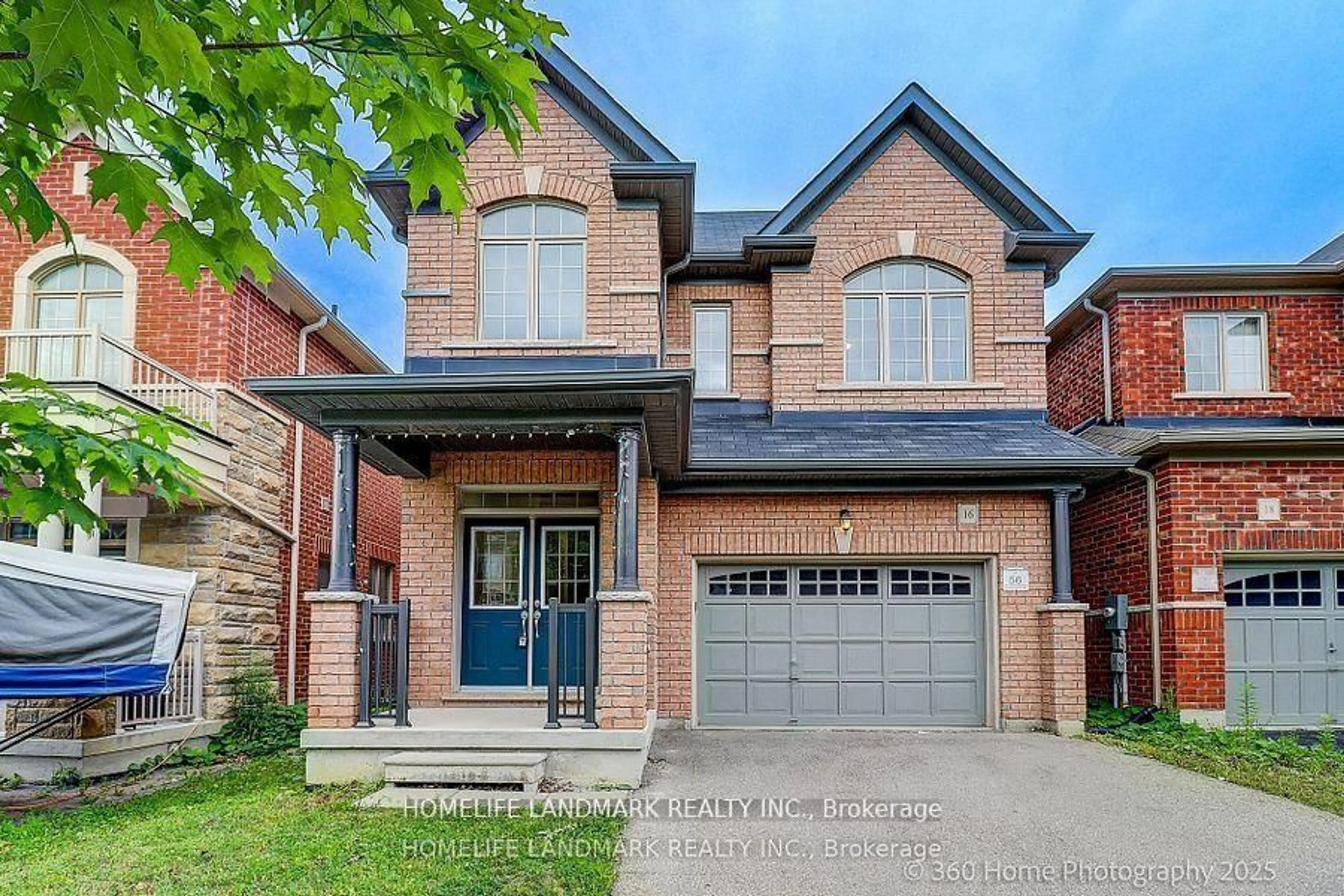 Home with brick exterior material, street for 16 Beechborough Cres, East Gwillimbury Ontario L9N 0P2