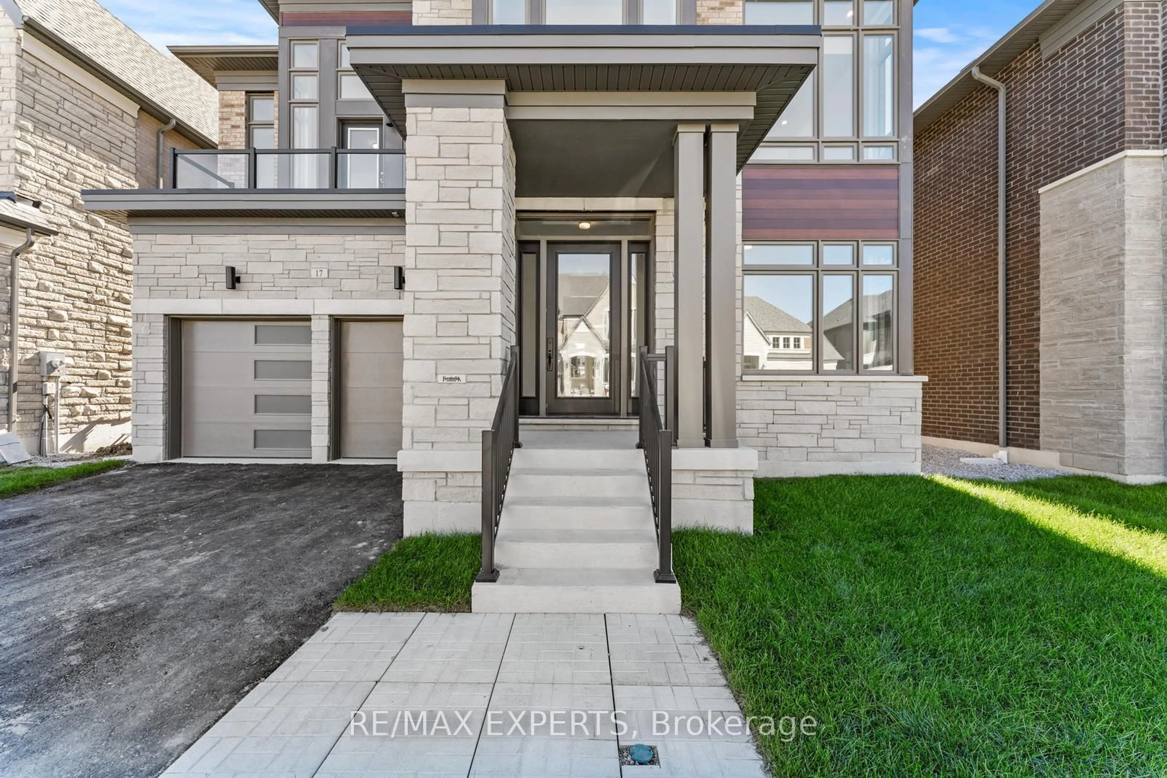 Home with brick exterior material, street for 17 Saxby Farm Ave, King Ontario L7B 1K5