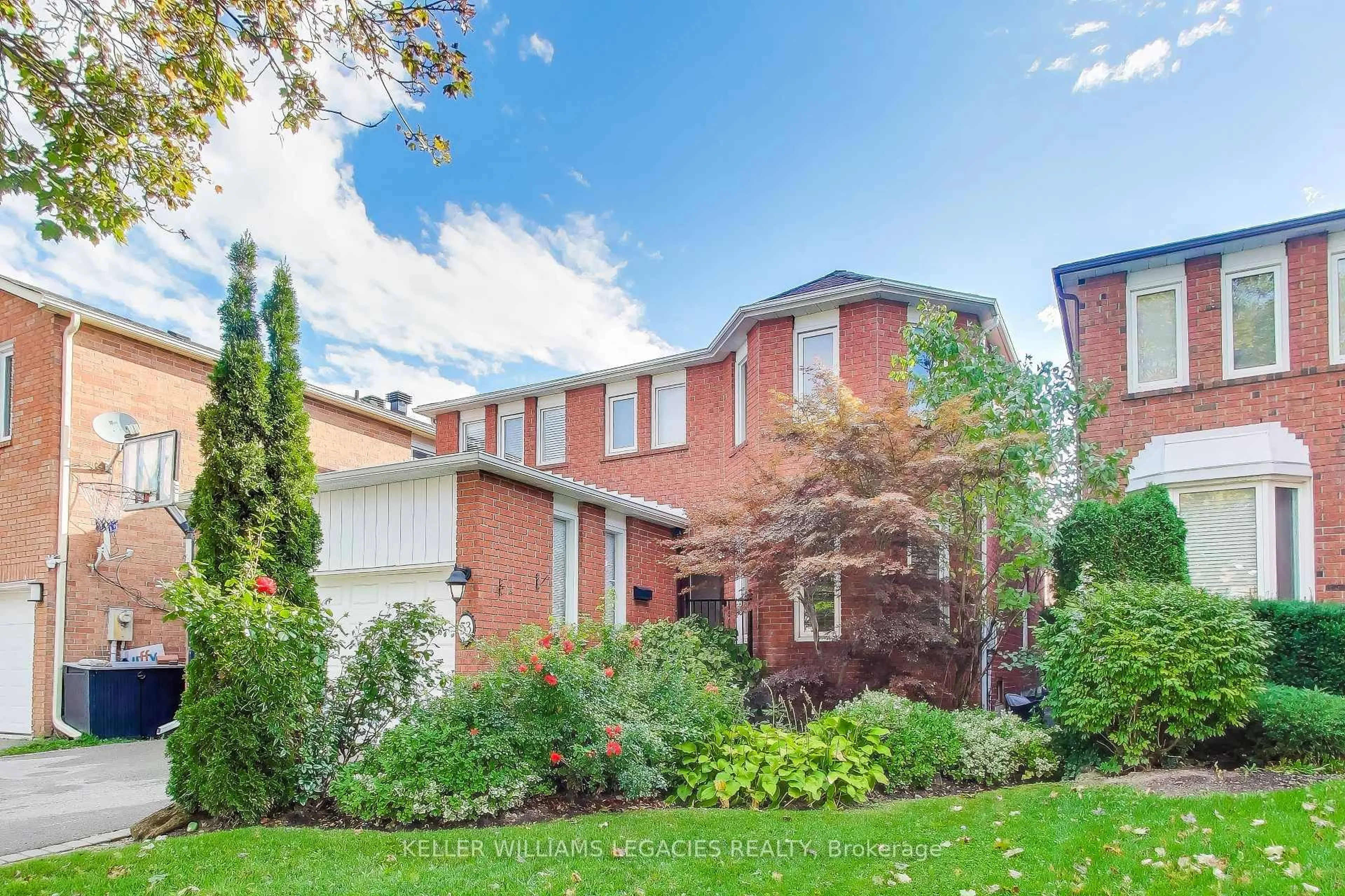 Home with brick exterior material, street for 53 Millcroft Way, Vaughan Ontario L4J 6P2