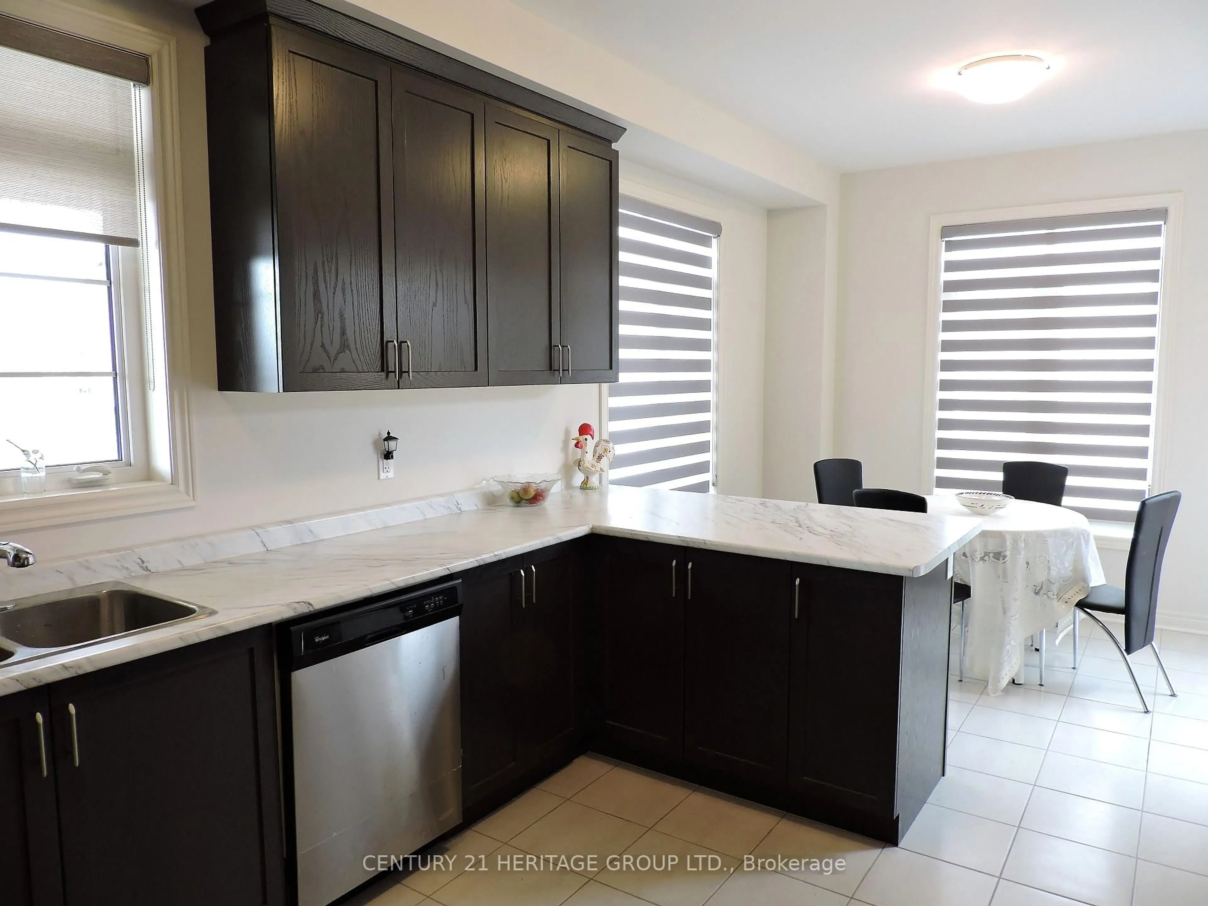 Unknown for 68 Barrow Ave, Bradford West Gwillimbury Ontario L3Z 0W1