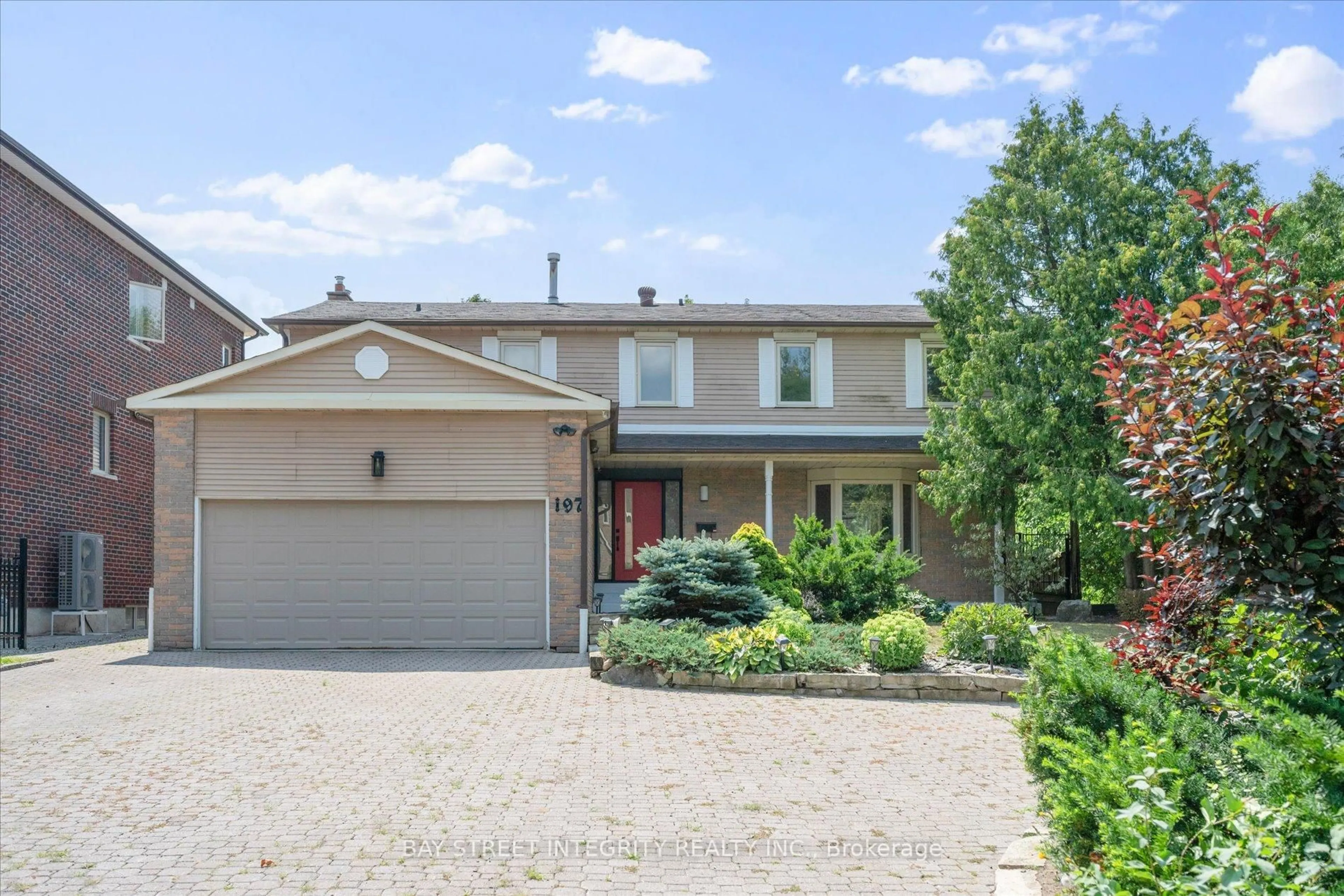 Home with brick exterior material, street for 197 Garden Ave, Richmond Hill Ontario L4C 6L8