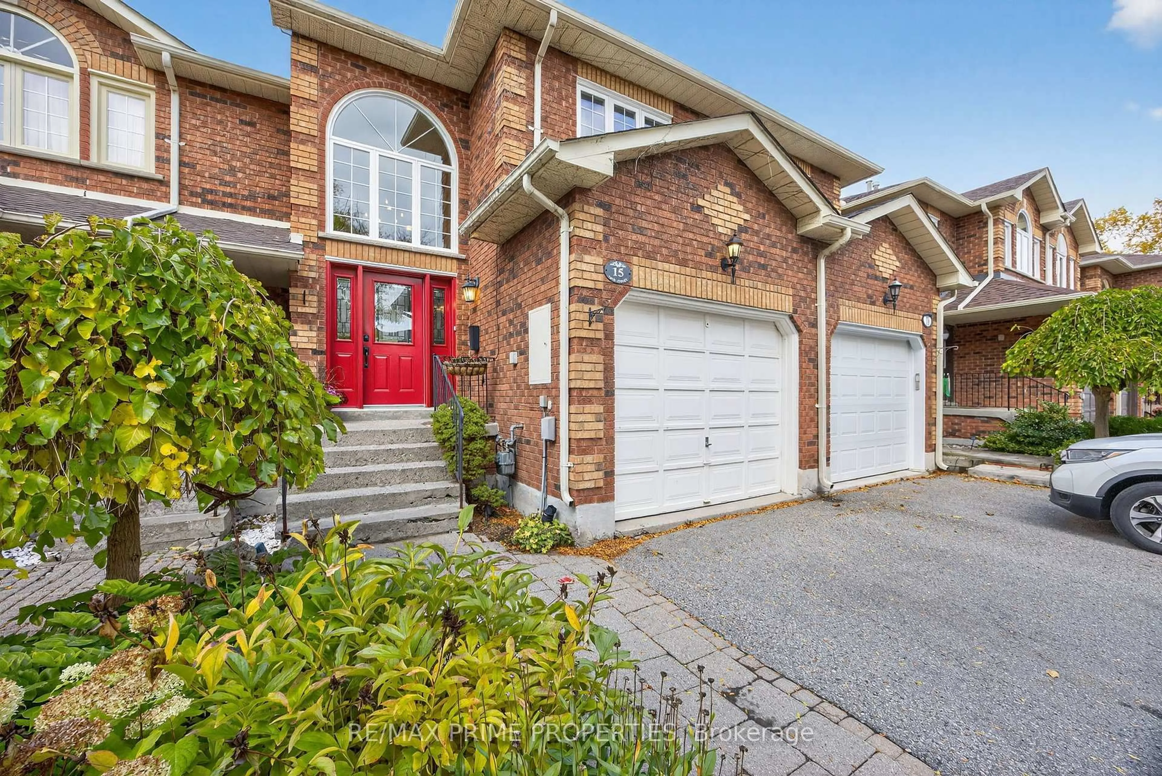 Home with brick exterior material, street for 15 Opal Crt, Whitchurch-Stouffville Ontario L4A 8C2