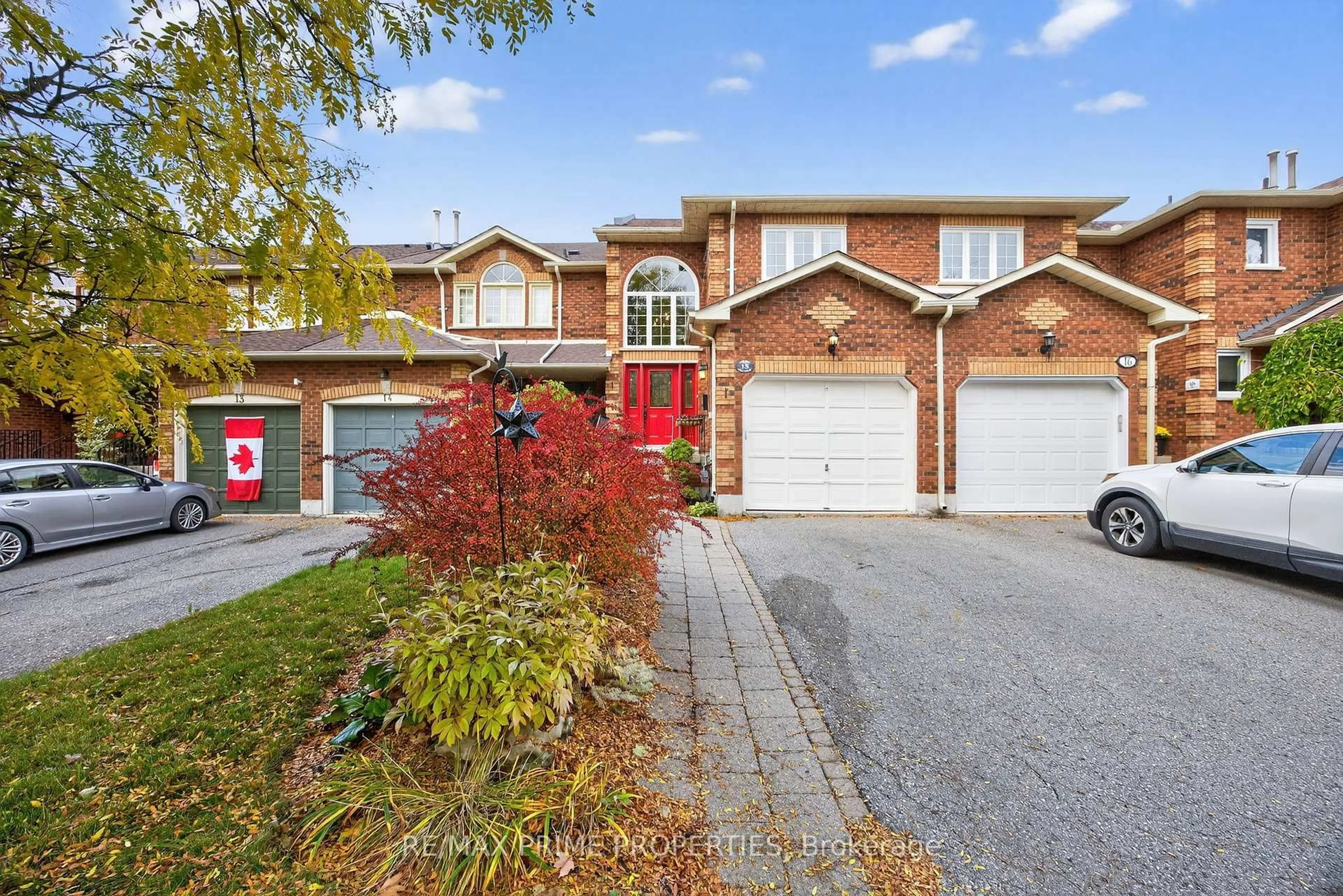 Home with brick exterior material, street for 15 Opal Crt, Whitchurch-Stouffville Ontario L4A 8C2