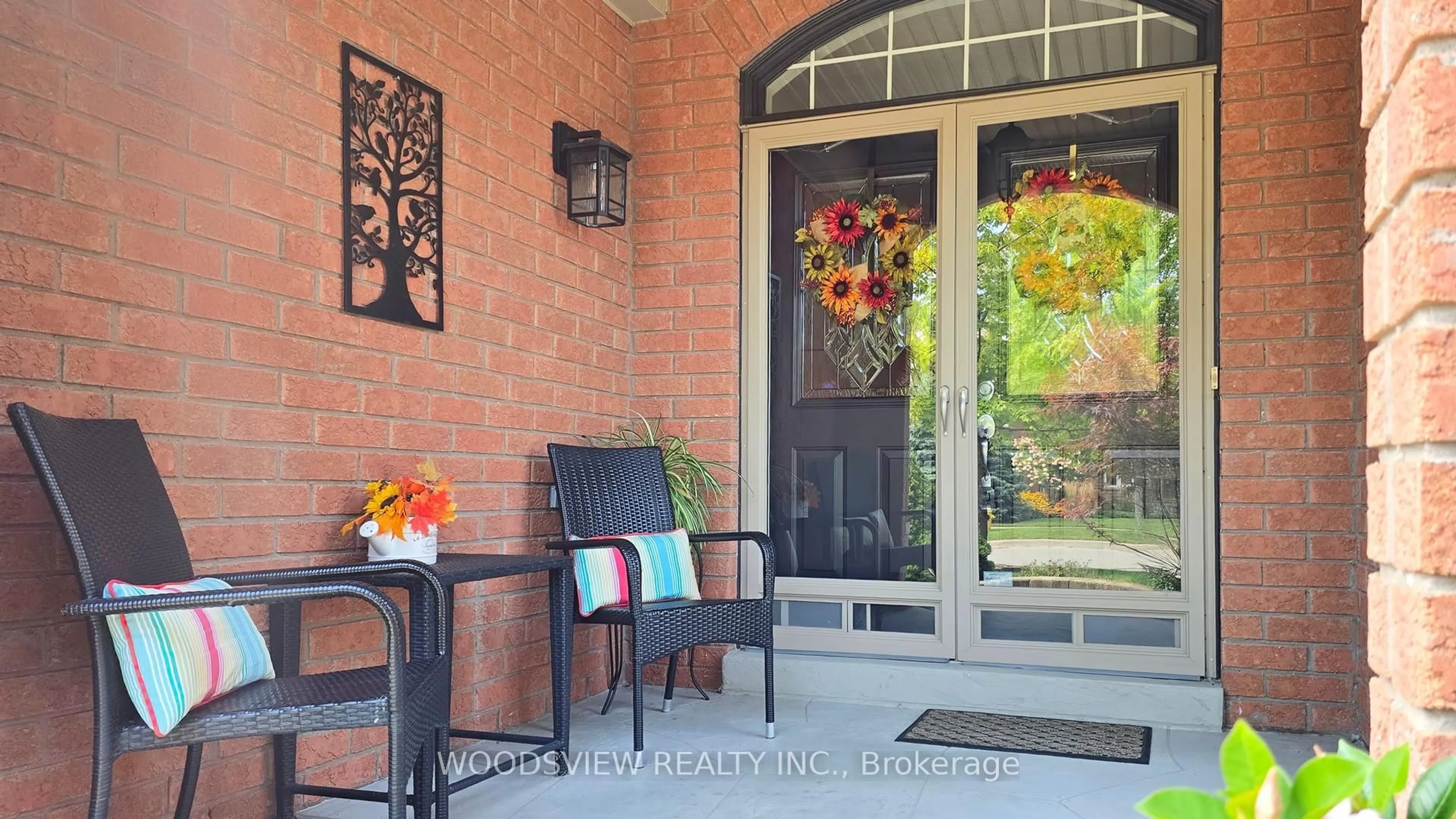 Unknown for 60 Joseph St, Uxbridge Ontario L9P 1Z3
