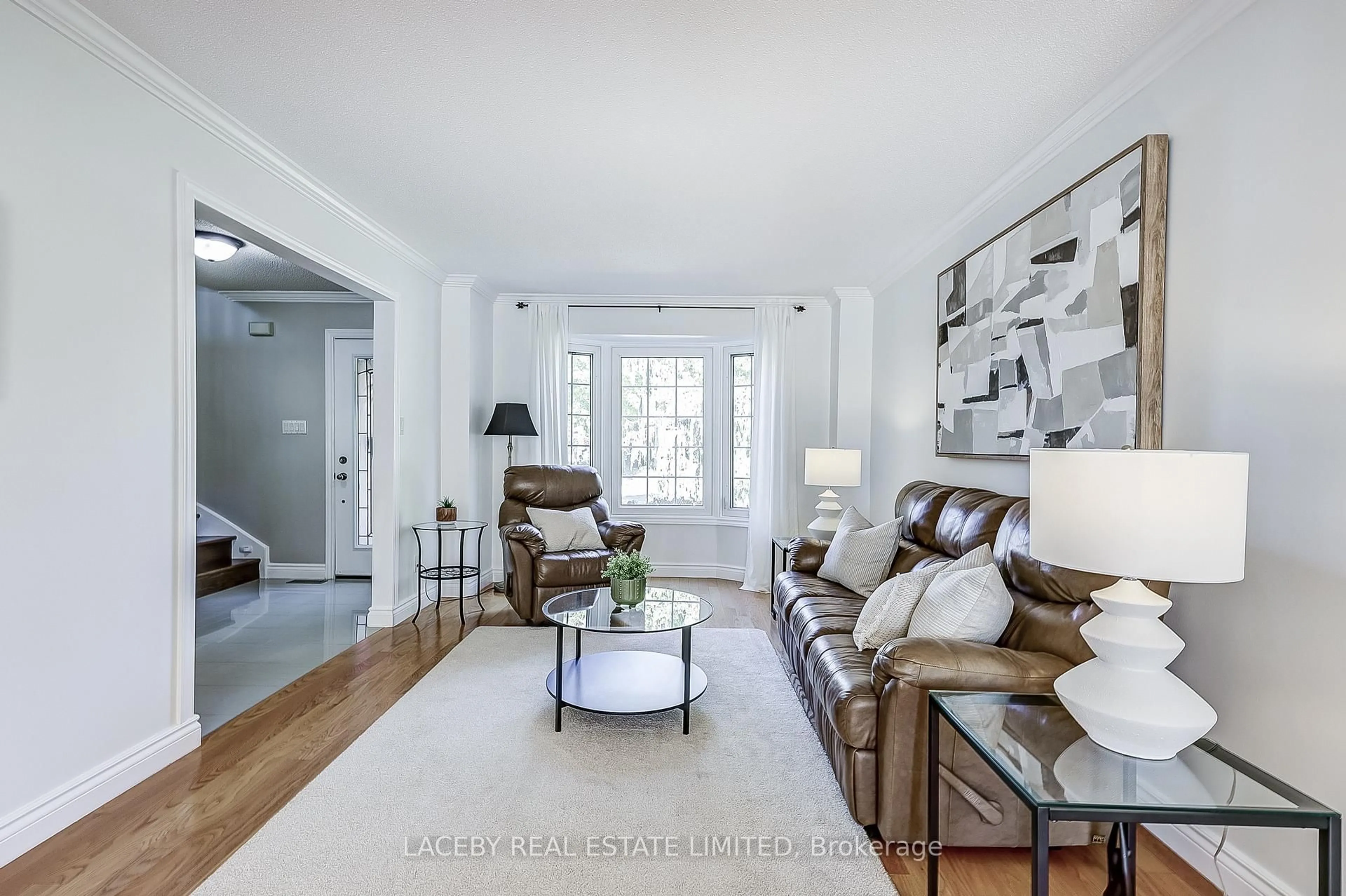 Living room with furniture, unknown for 20 Marsh St, Richmond Hill Ontario L4C 7P5